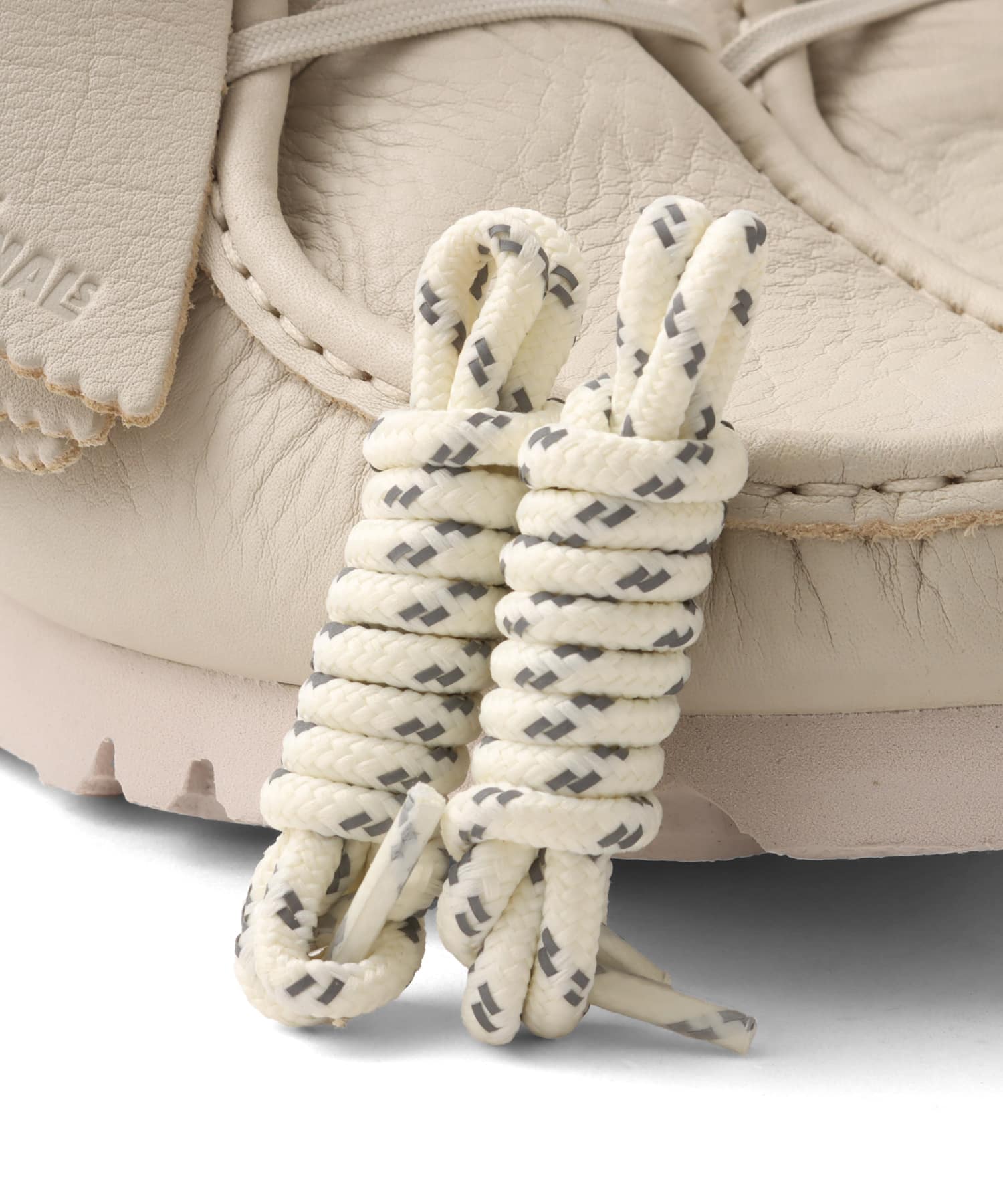 Clarks Wallabee.GTX White Leatherの画像