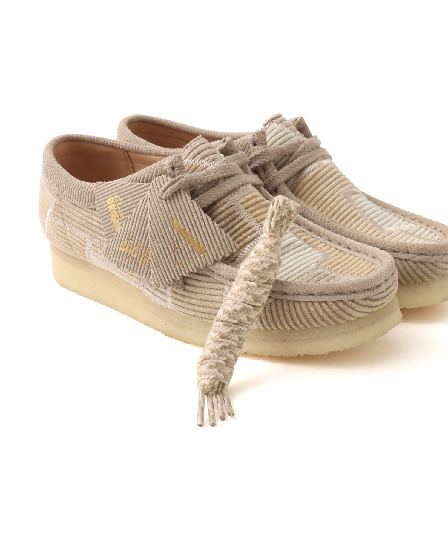 CLARKS Wallabee. Beige Combiの画像