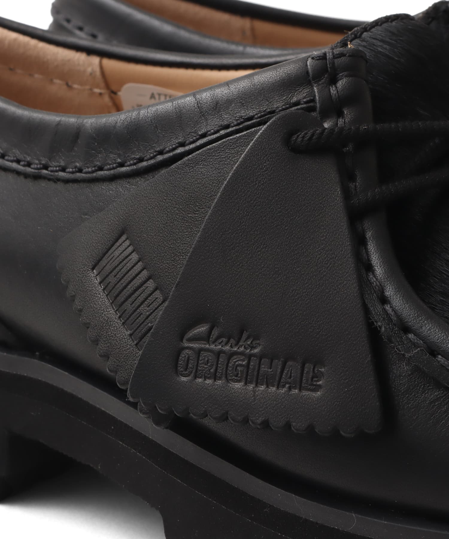 Clarks Walla Yukoner. Black Combiの画像