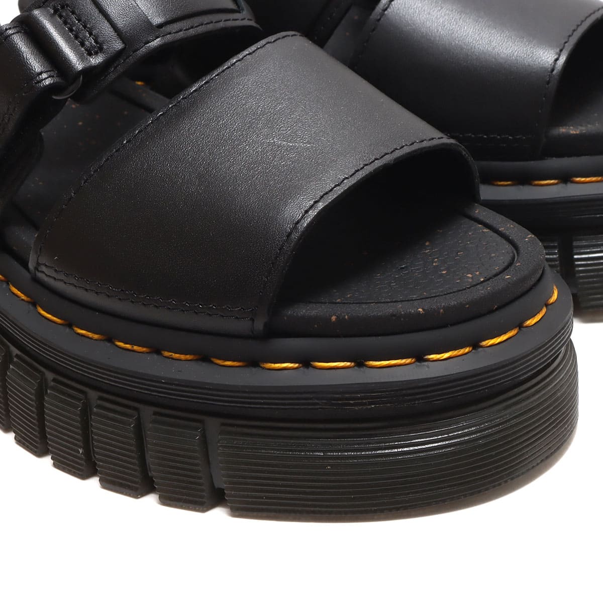 Dr.Martens Ricki 3-strap sandal Black Nappa Lux BLACK 23SS-I