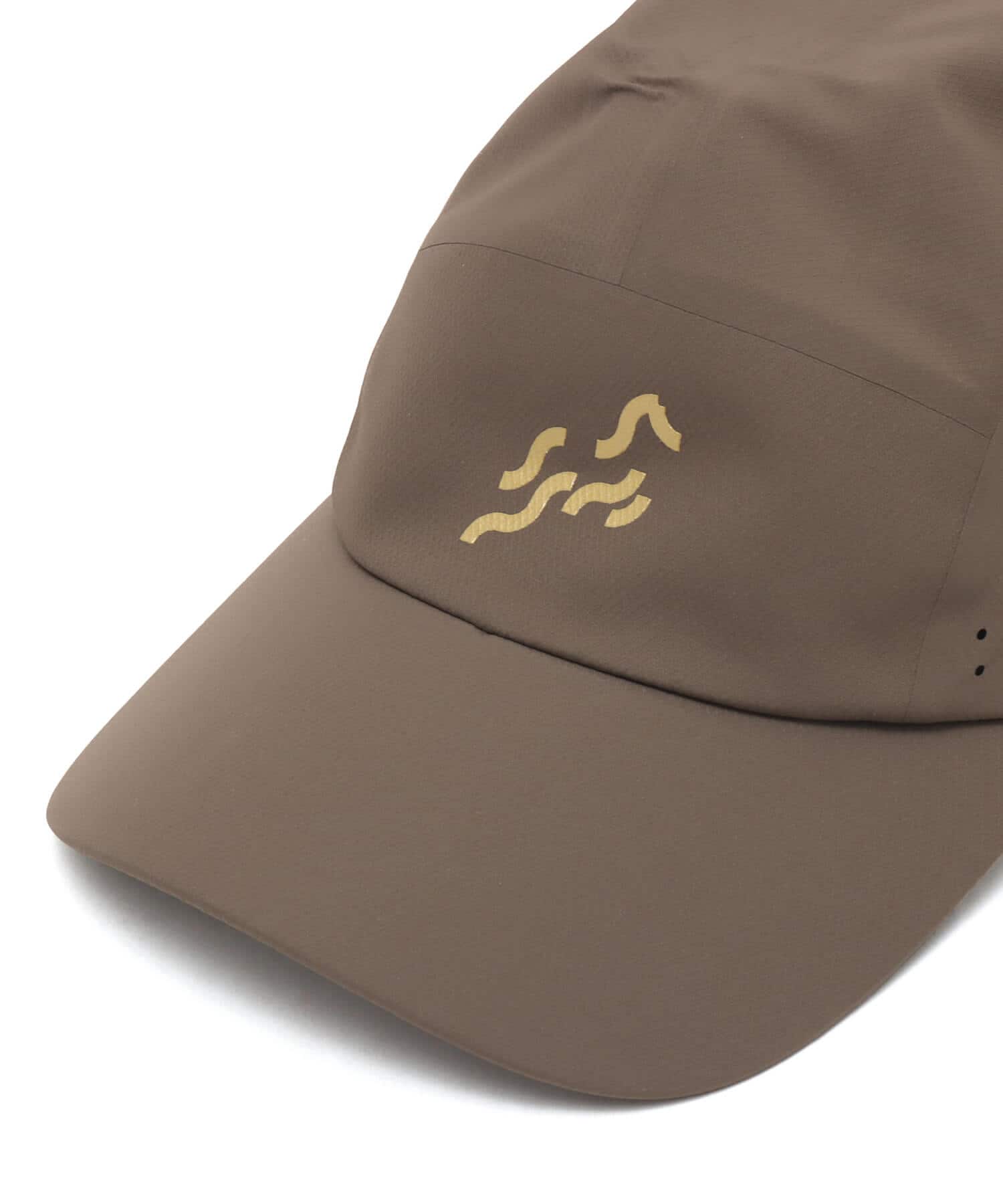 On Lightweight Cap 1 U Year of the Horse Grizzlyの画像