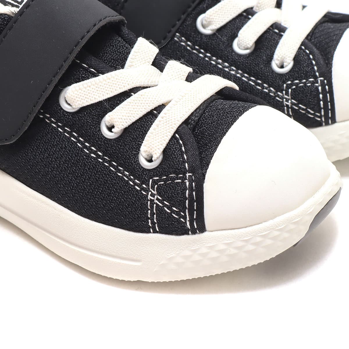 CONVERSE CHILD ALL STAR LIGHTACTIVE V-1 OX BLACK 22FW-Iの画像