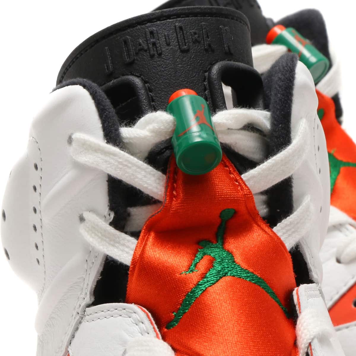 JORDAN BRAND AIR JORDAN 6 RETRO SUMMIT WHITE/TEAM ORANGE