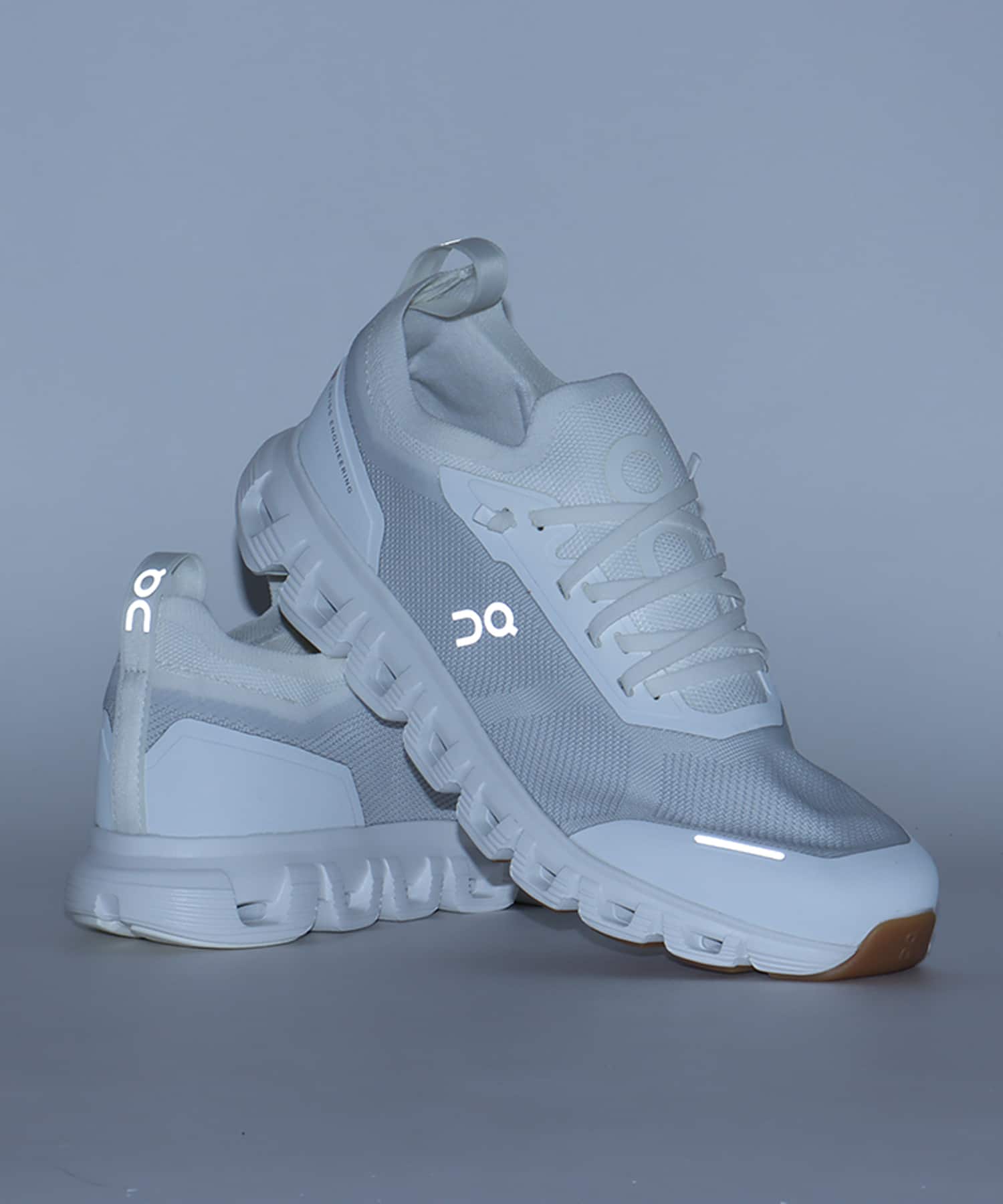 On Cloud 6 Versa M White | Whiteの画像