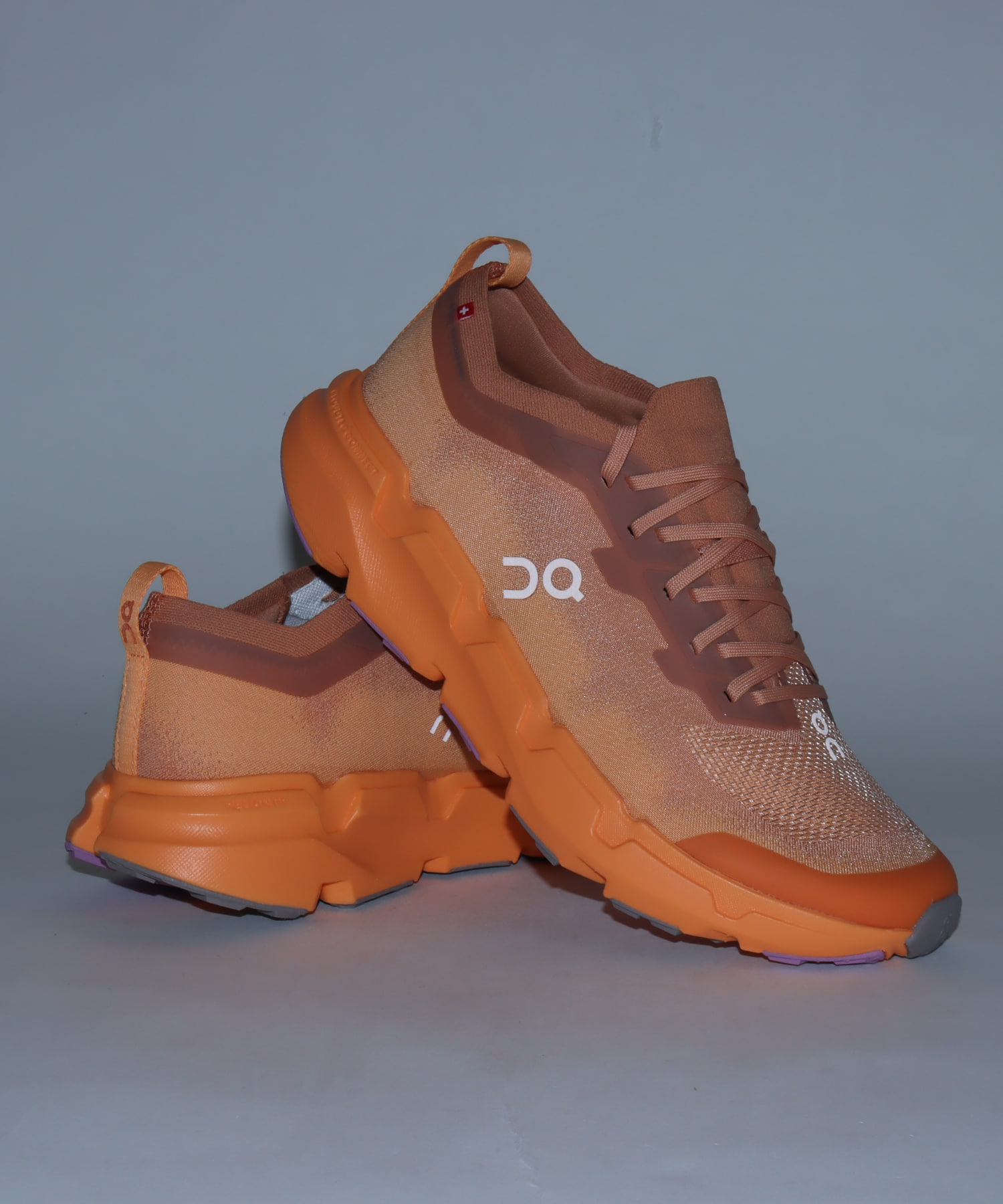 On Cloudsoma 1 M Sandstone | Tangerineの画像