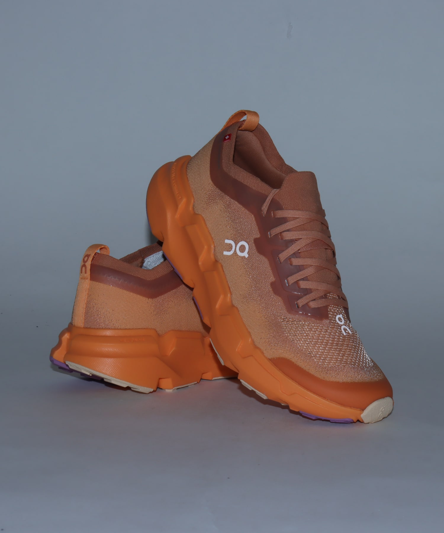 On Cloudsoma 1 W Sandstone | Tangerineの画像