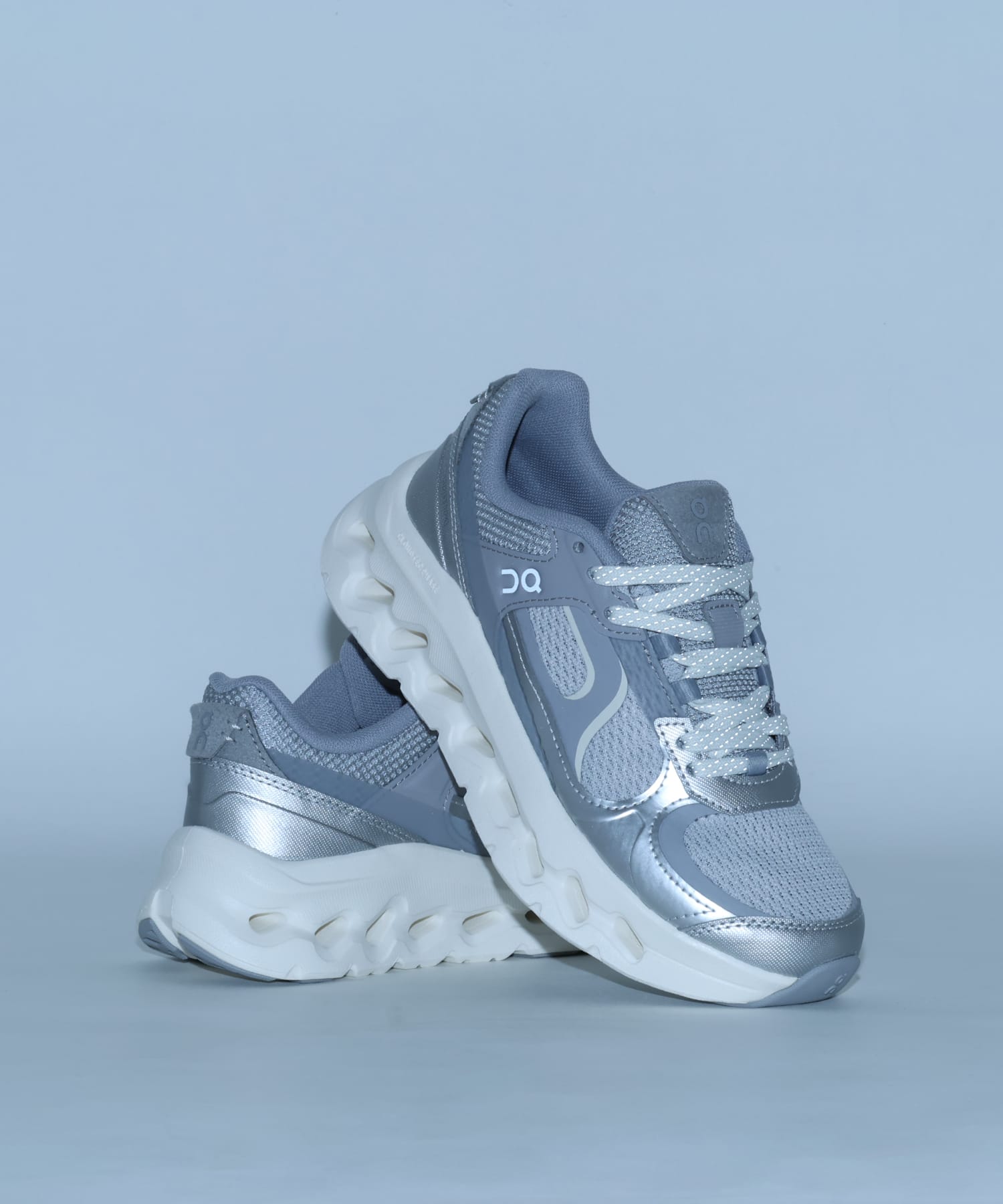 On Cloudtilt ARC 1 W Alloy | Ivoryの画像