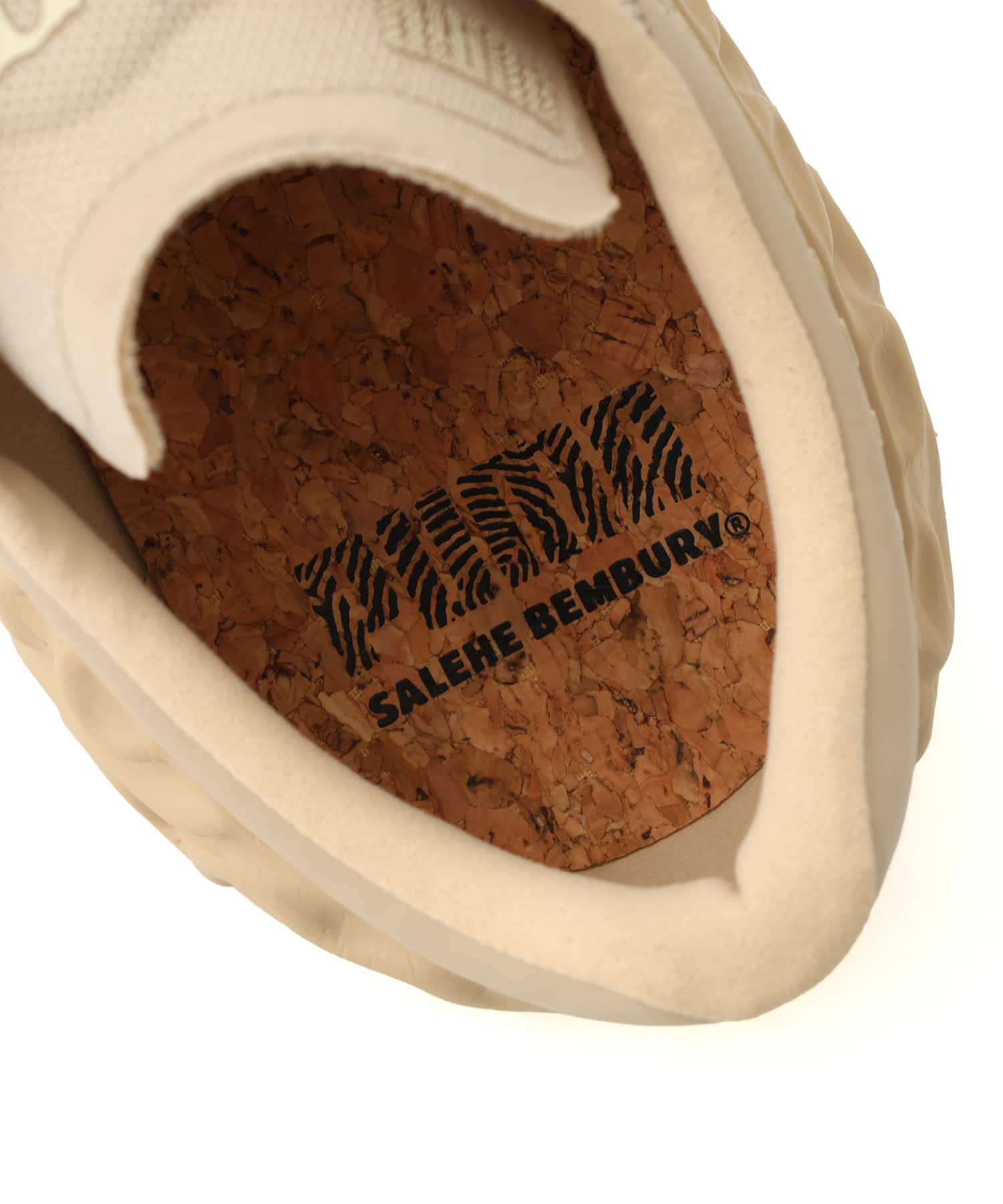 PUMA VELUM 1 AKITA SALEHE BEMBURY TOASTED ALMOND-SAND DUNEの画像