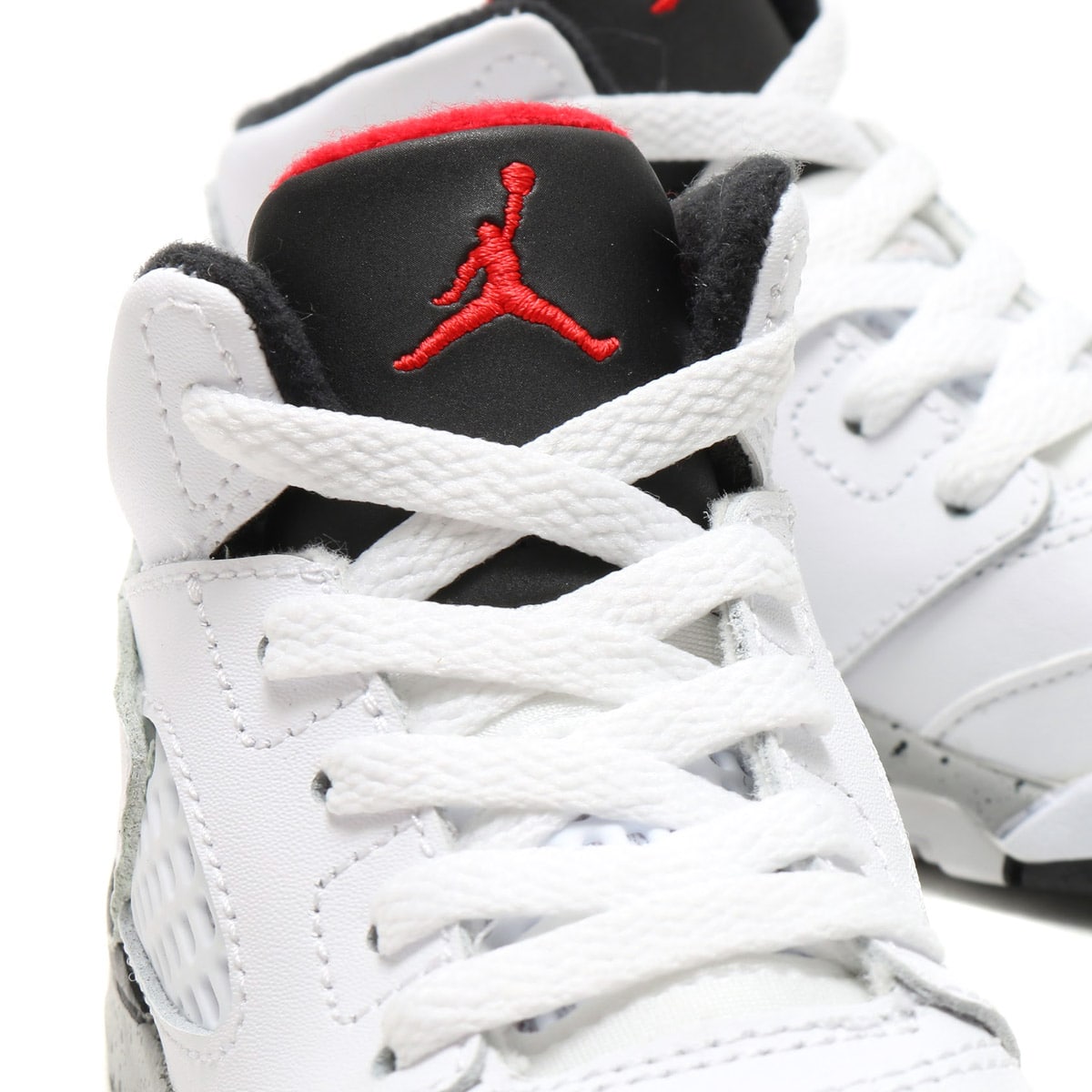 JORDAN BRAND JORDAN 5 RETRO BT  WHITE/UNIVERSITY RED-BLACK-MATTE SILVERの画像