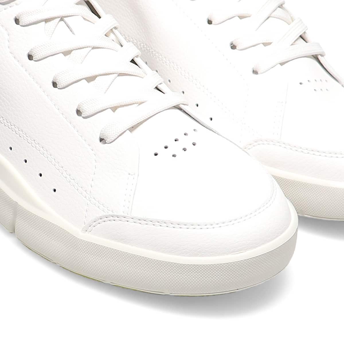 On THE ROGER Centre Court White/Coralの画像