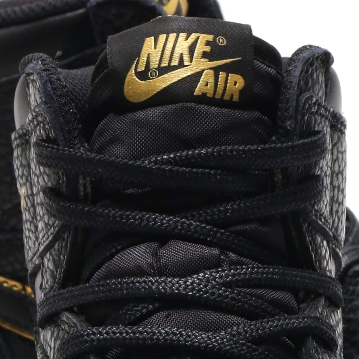 JORDAN BRAND AIR JORDAN 1 RETRO HIGH OG  BLACK/METALLIC GOLD-SUMMIT WHITEの画像
