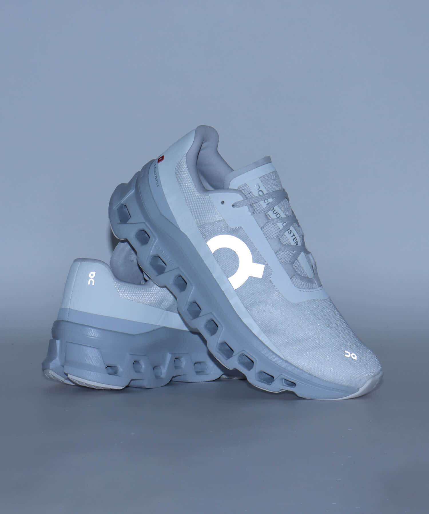 On Cloudmonster 1 M White | Glacierの画像