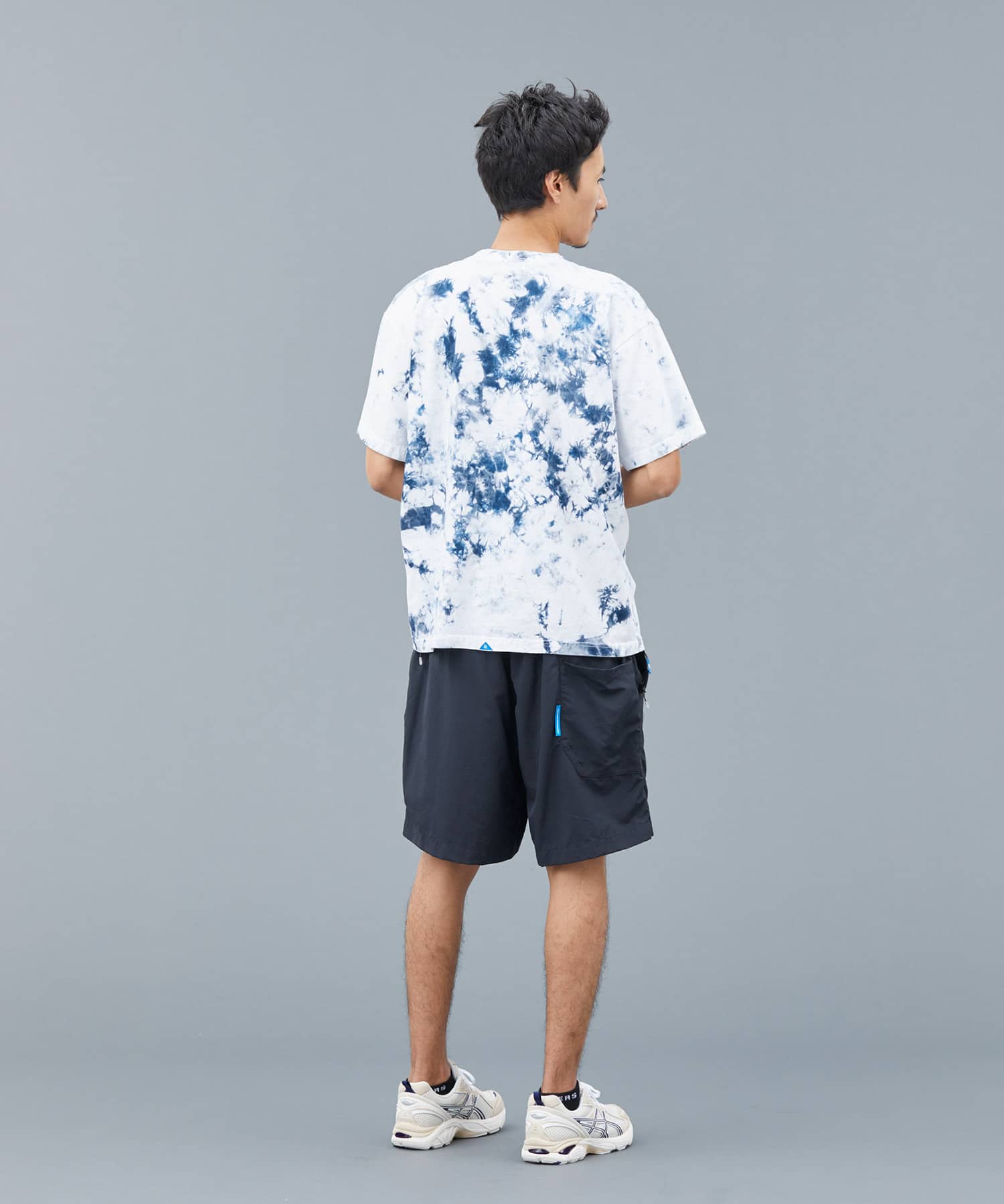 LIBERAIDERS BE HERE NOW TIE-DYE TEE TIE DYEの画像
