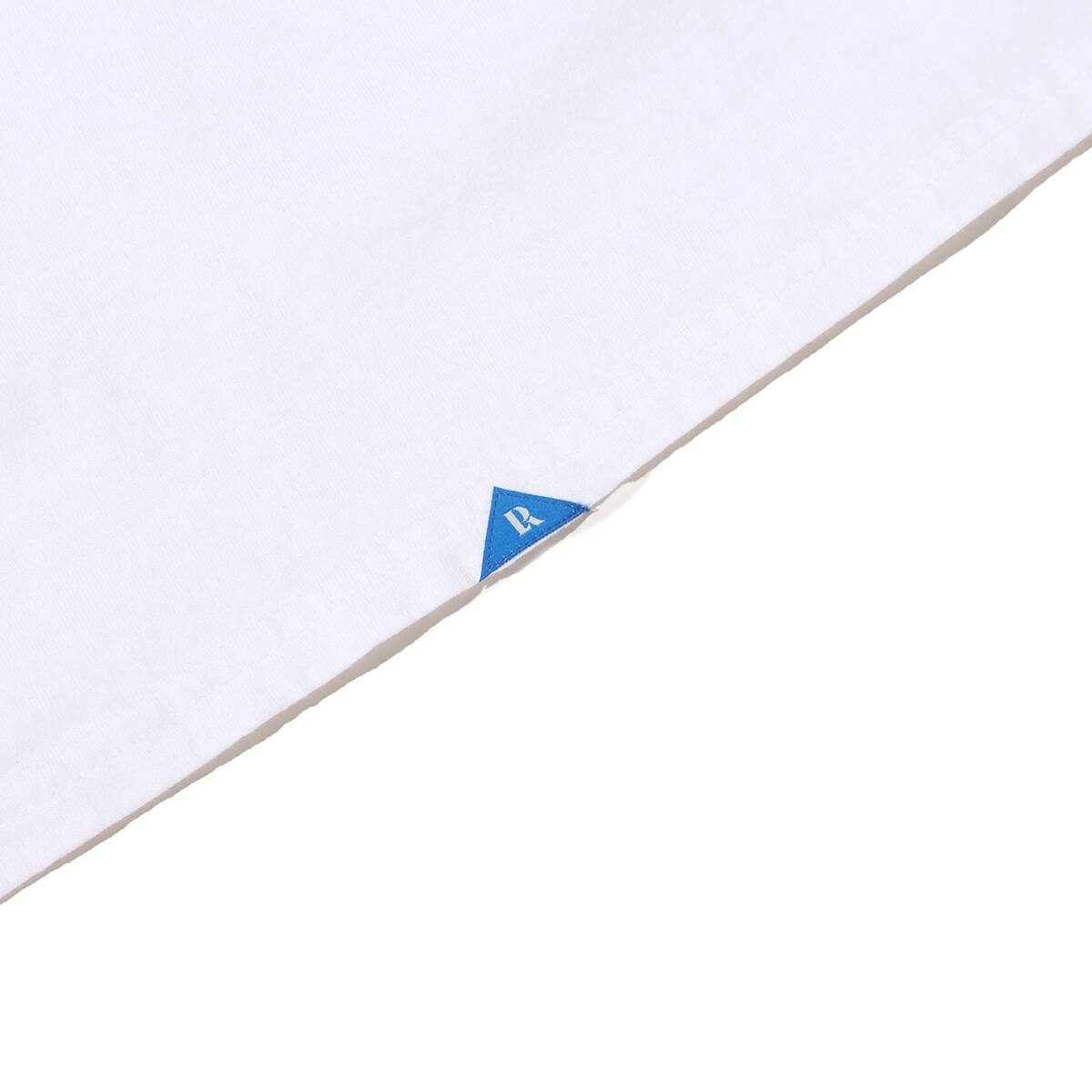 LIBERAIDERS POCKET LOGO L/S TEE WHITE 23FA-Iの画像