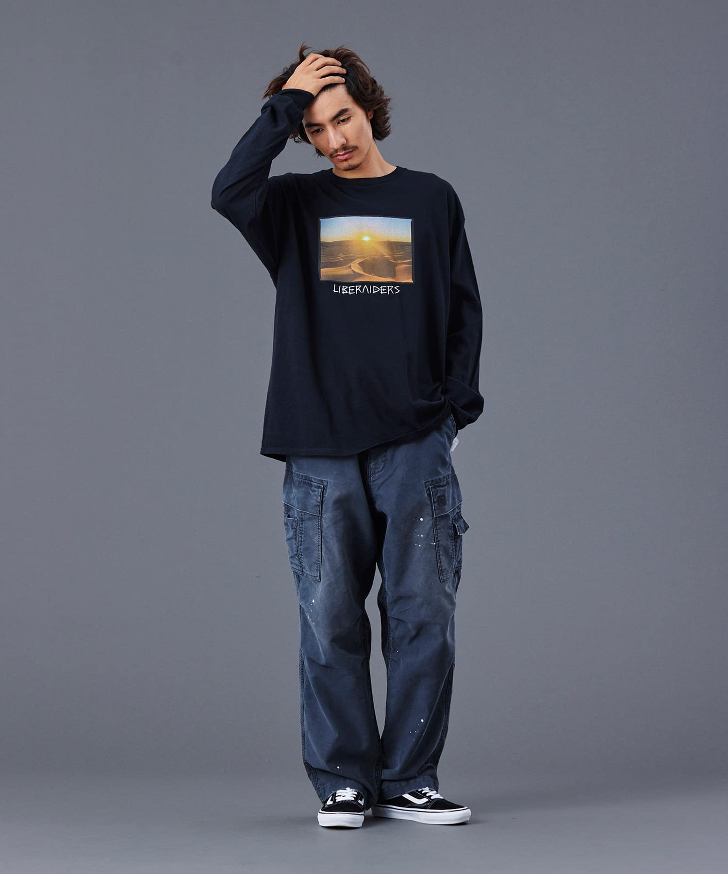 LIBERAIDERS LBRDRS LOGO L/S TEE BLACKの画像