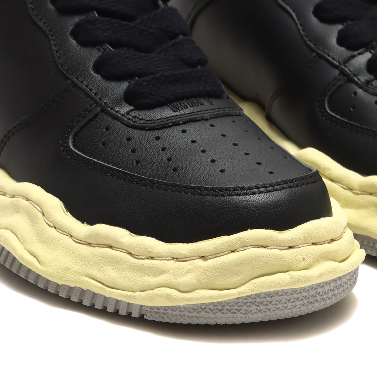 Maison MIHARA YASUHIRO WAYNE LOW/LEATHER ブラックの画像