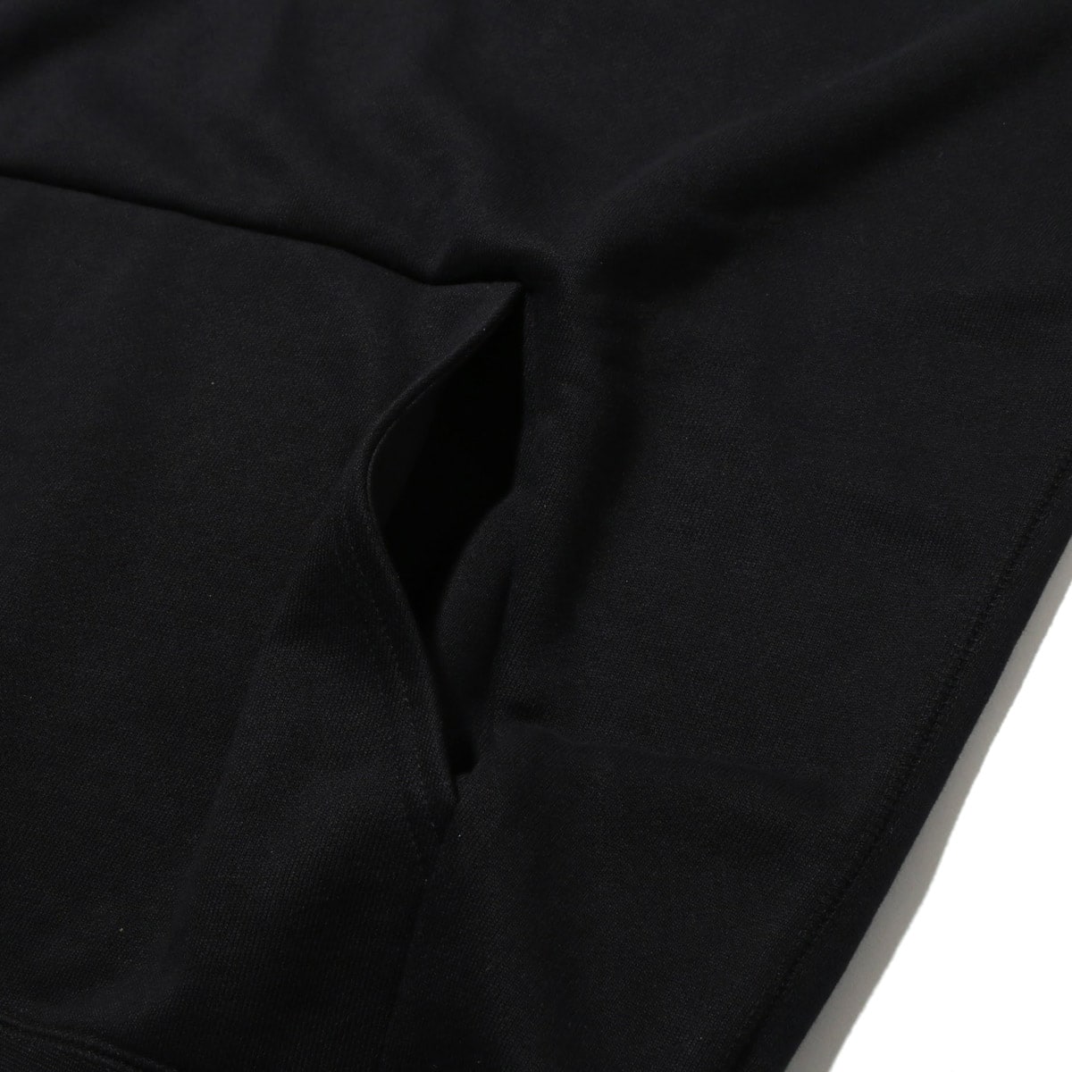 NIKE PSNY X JORDAN PO HOODIE BLACK/UNIVERSITY REDの画像