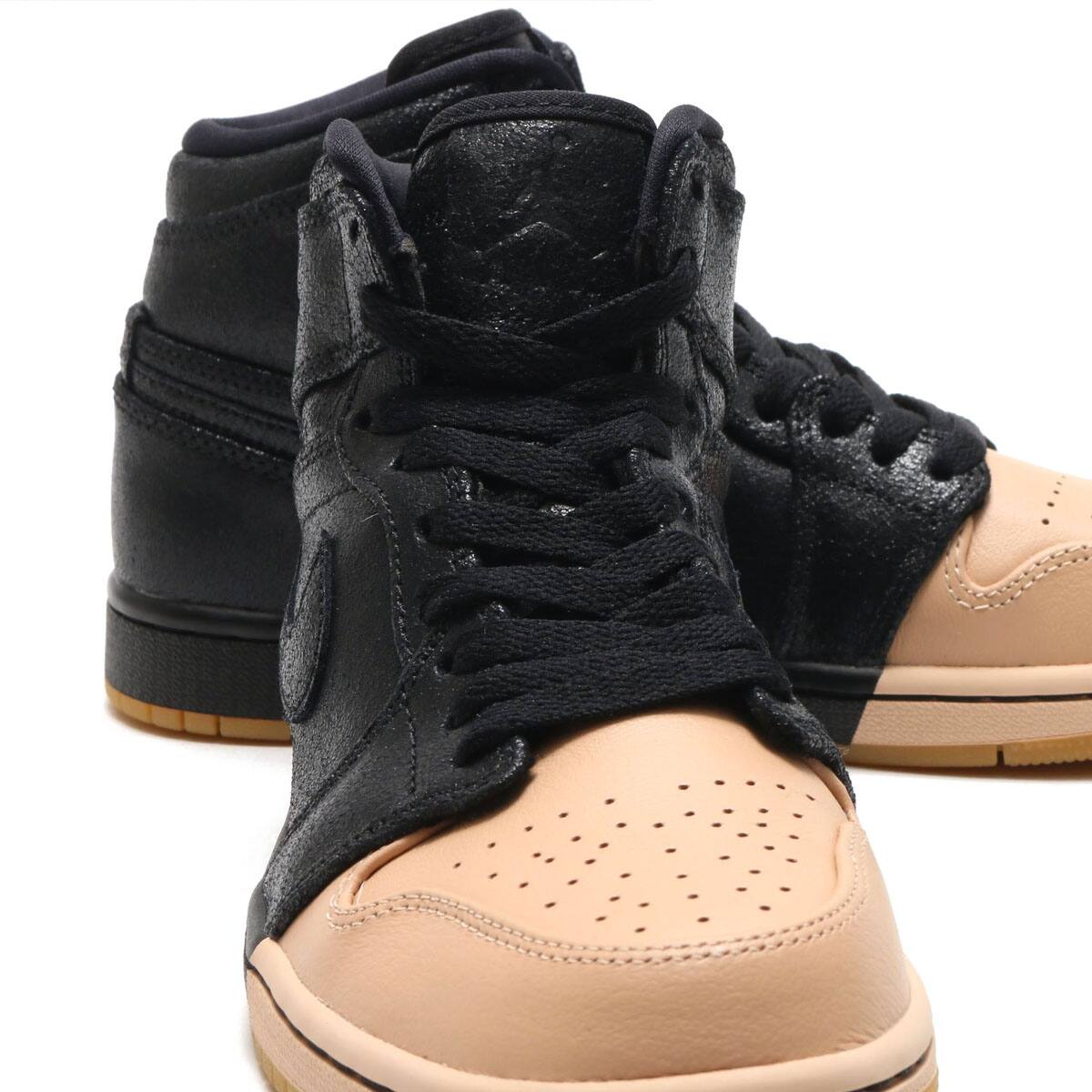 JORDAN BRAND WMNS AIR JORDAN 1 RET HI PREM  BLACK/METALLIC GOLD-VACHETTA TANの画像