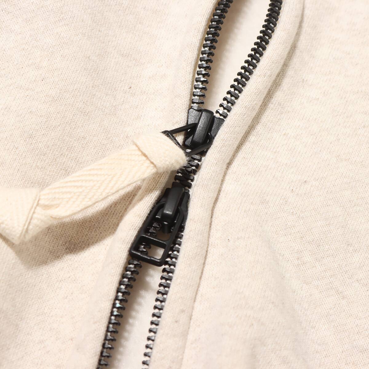 New Balance 1000 SWEAT FULLZIP HOODIE REGULAR FIT オートミール 23FA-Iの画像