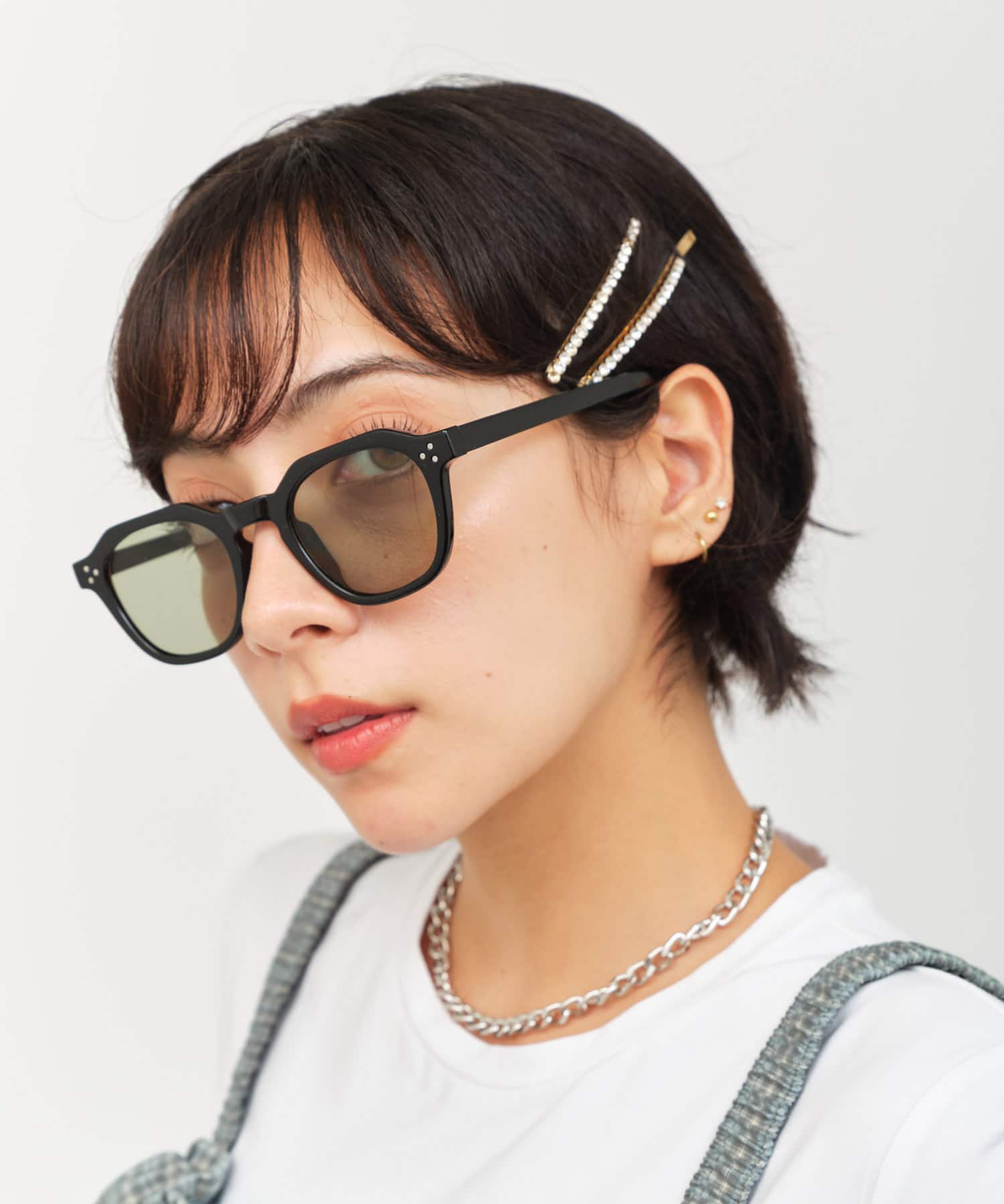 atmos pink Basic Frame Sunglasses BLACKの画像