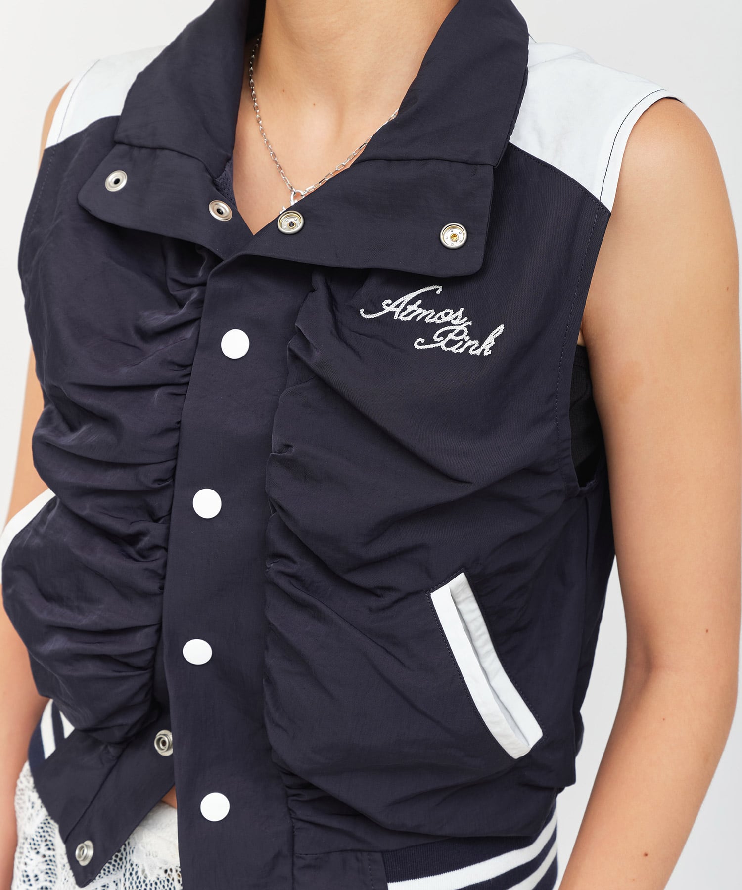 atmos pink Varsity Vest NAVYの画像