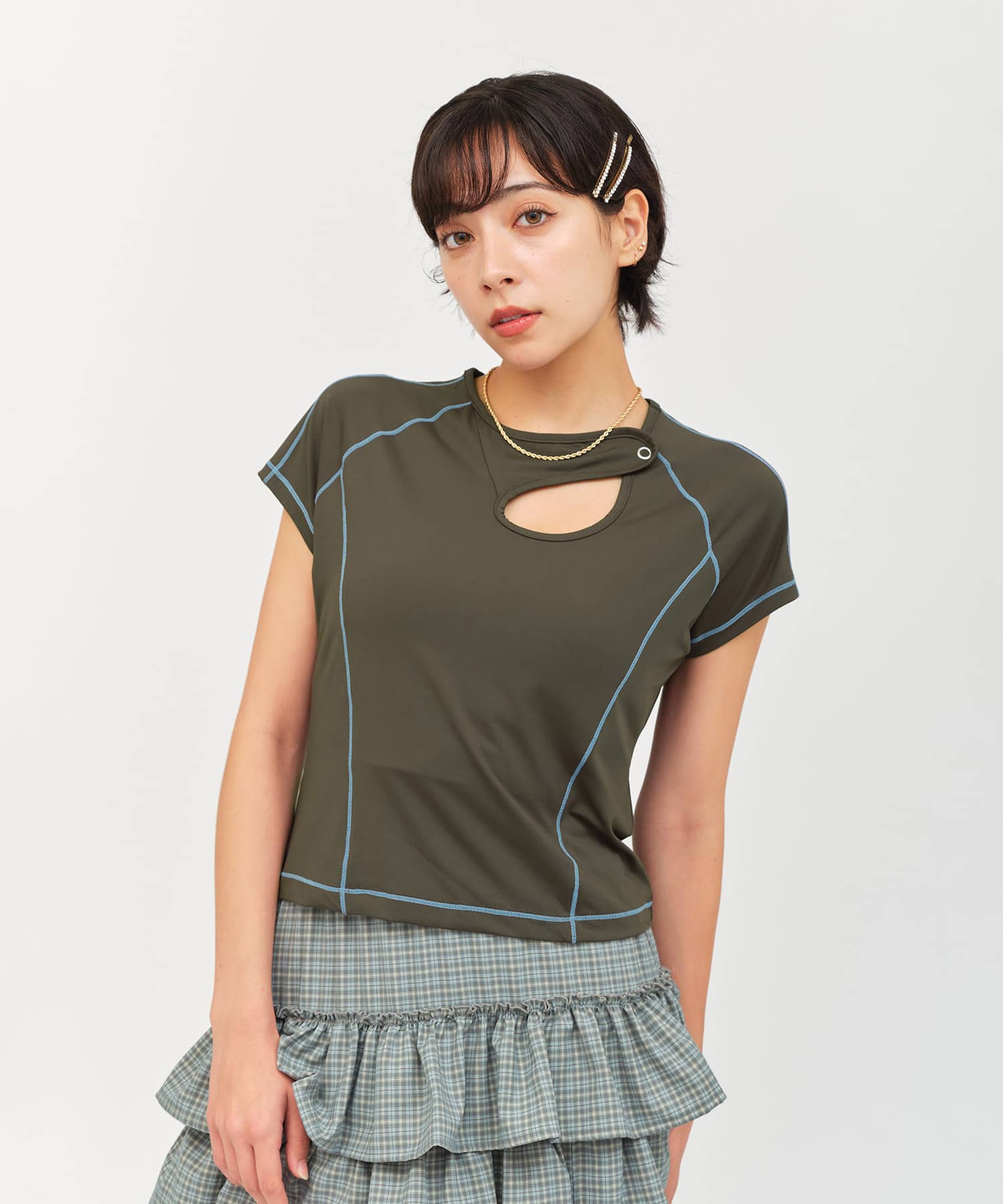 atmos pink Stitch Line T-Shirt CHARCOALの画像