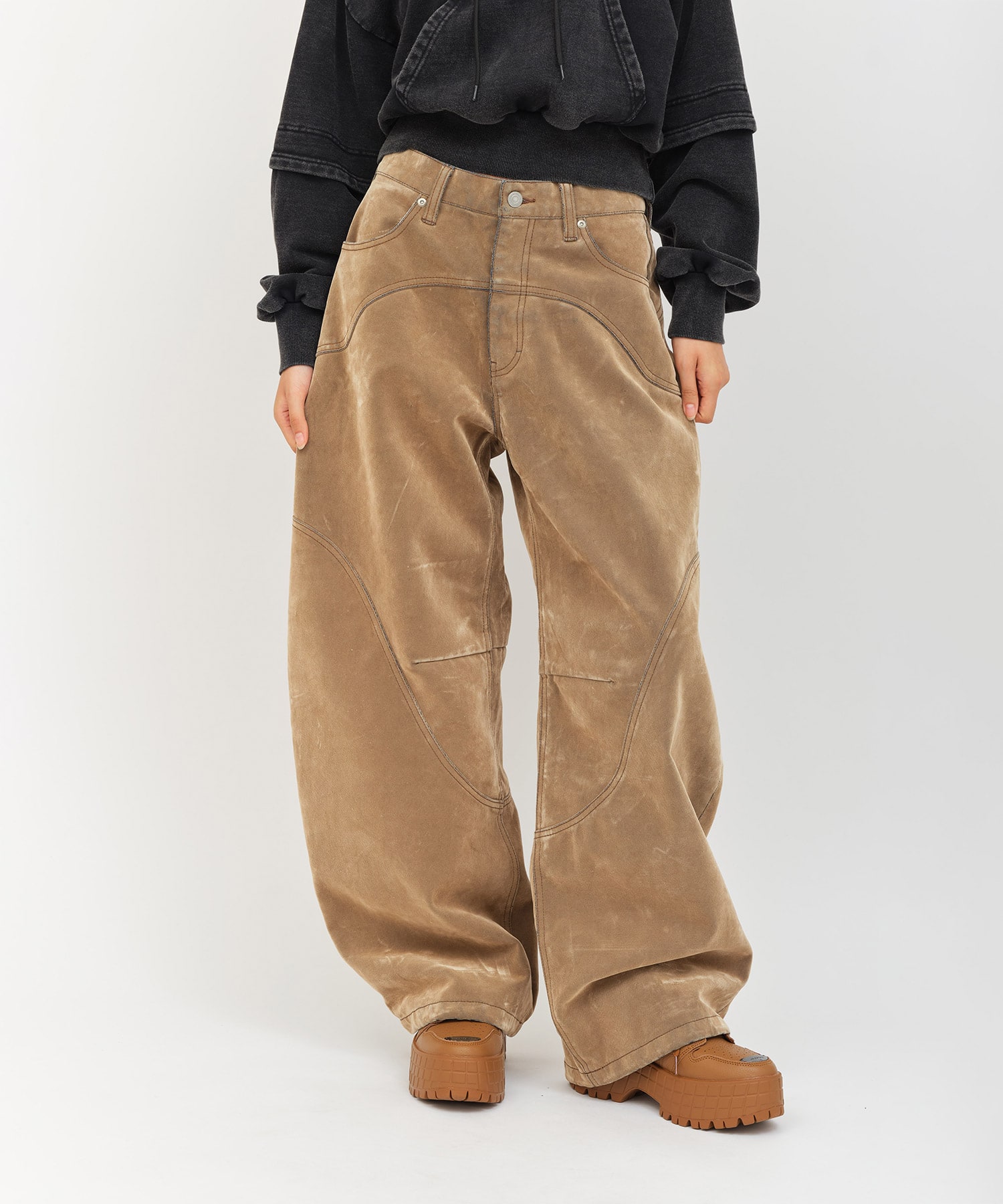 atmos pink Flocky Denim Pants BEIGEの画像