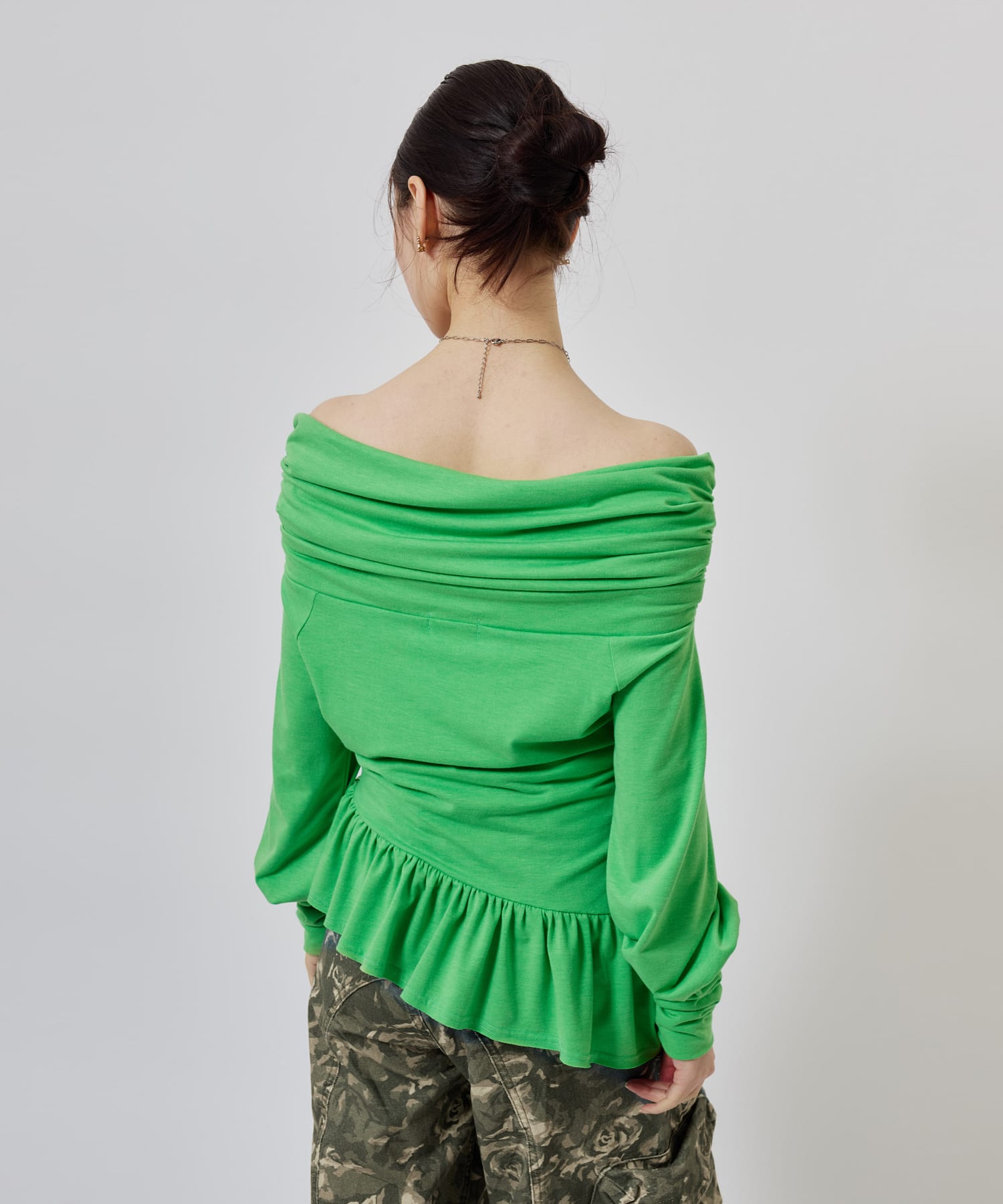 atmos pink Frill Hem Tops GREENの画像