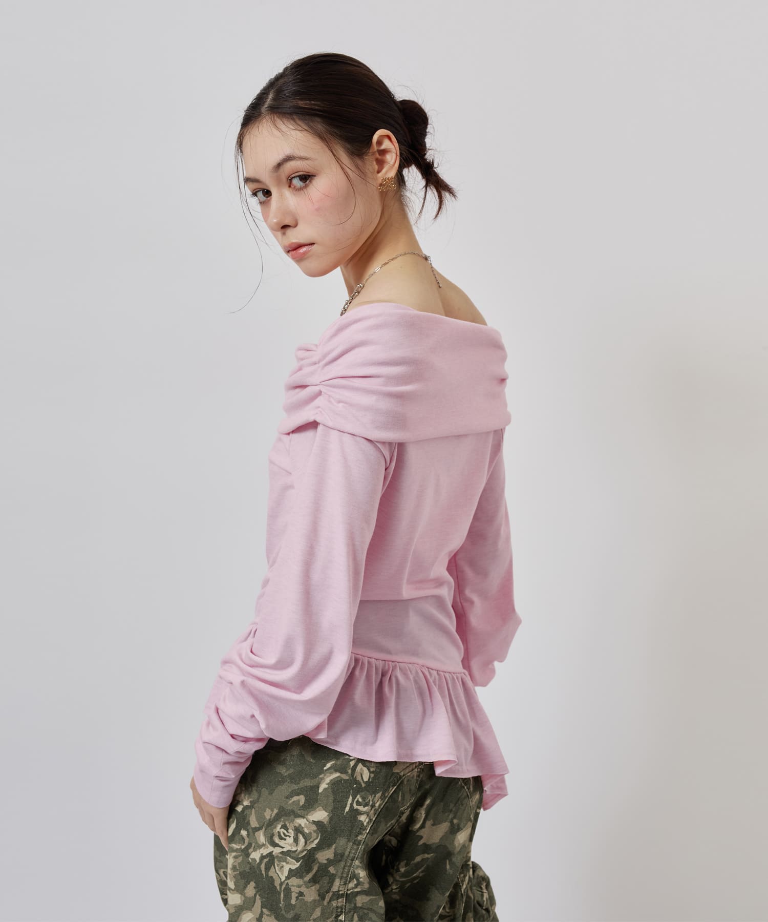 atmos pink Frill Hem Tops PINKの画像
