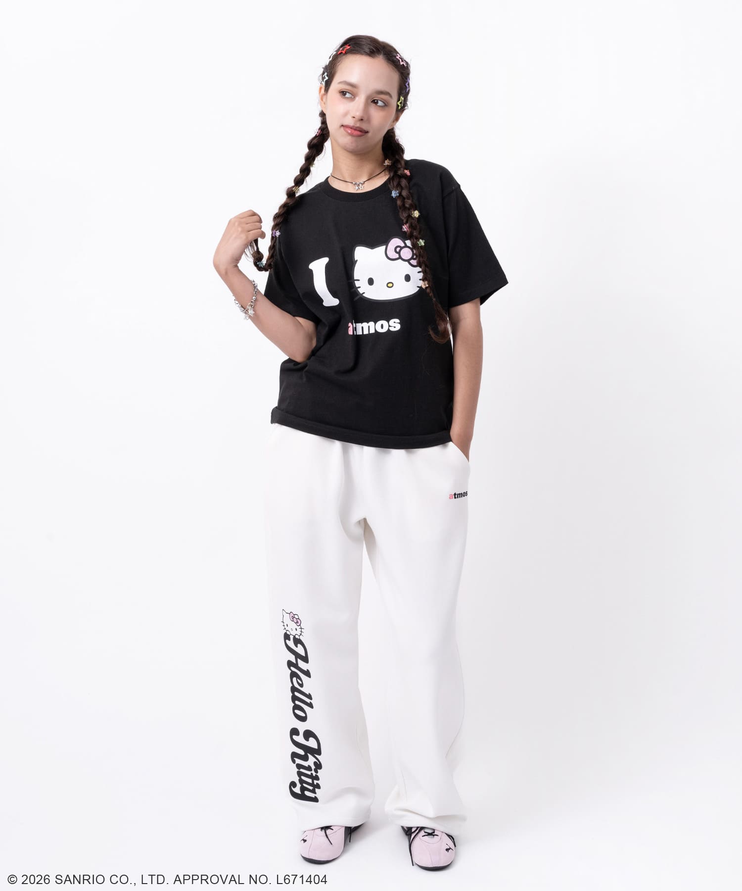 atmos pink x HELLO KITTY I Love atmos T-shirt BLACKの画像