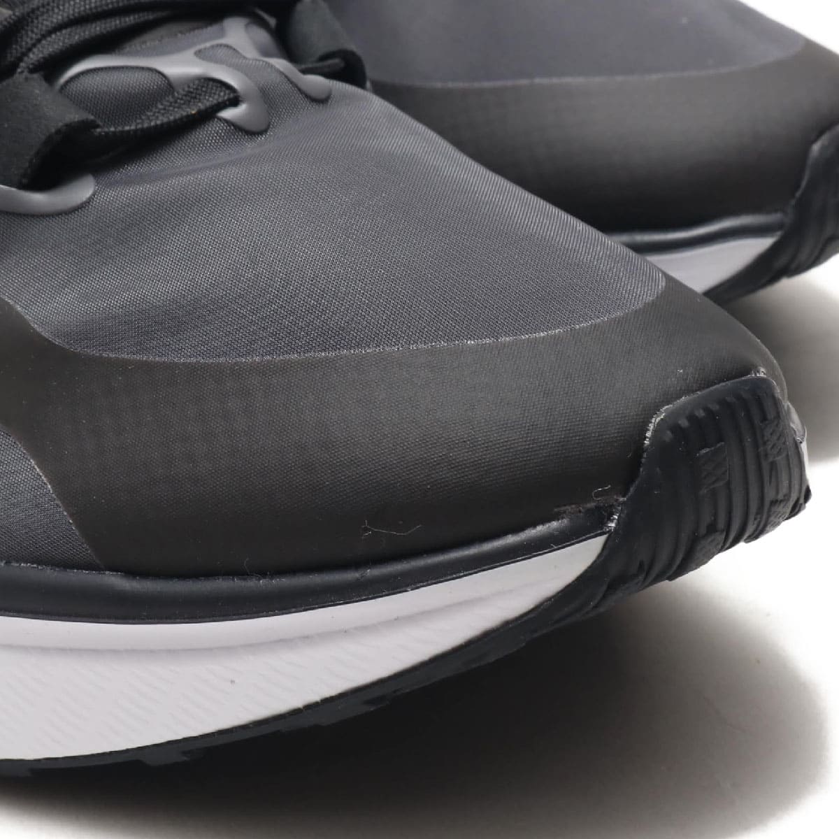 NIKE SIGNAL D/MS/X BLACK/DARK GREY-OFF NOIR-RUSH VIOLET 19HO-Iの画像