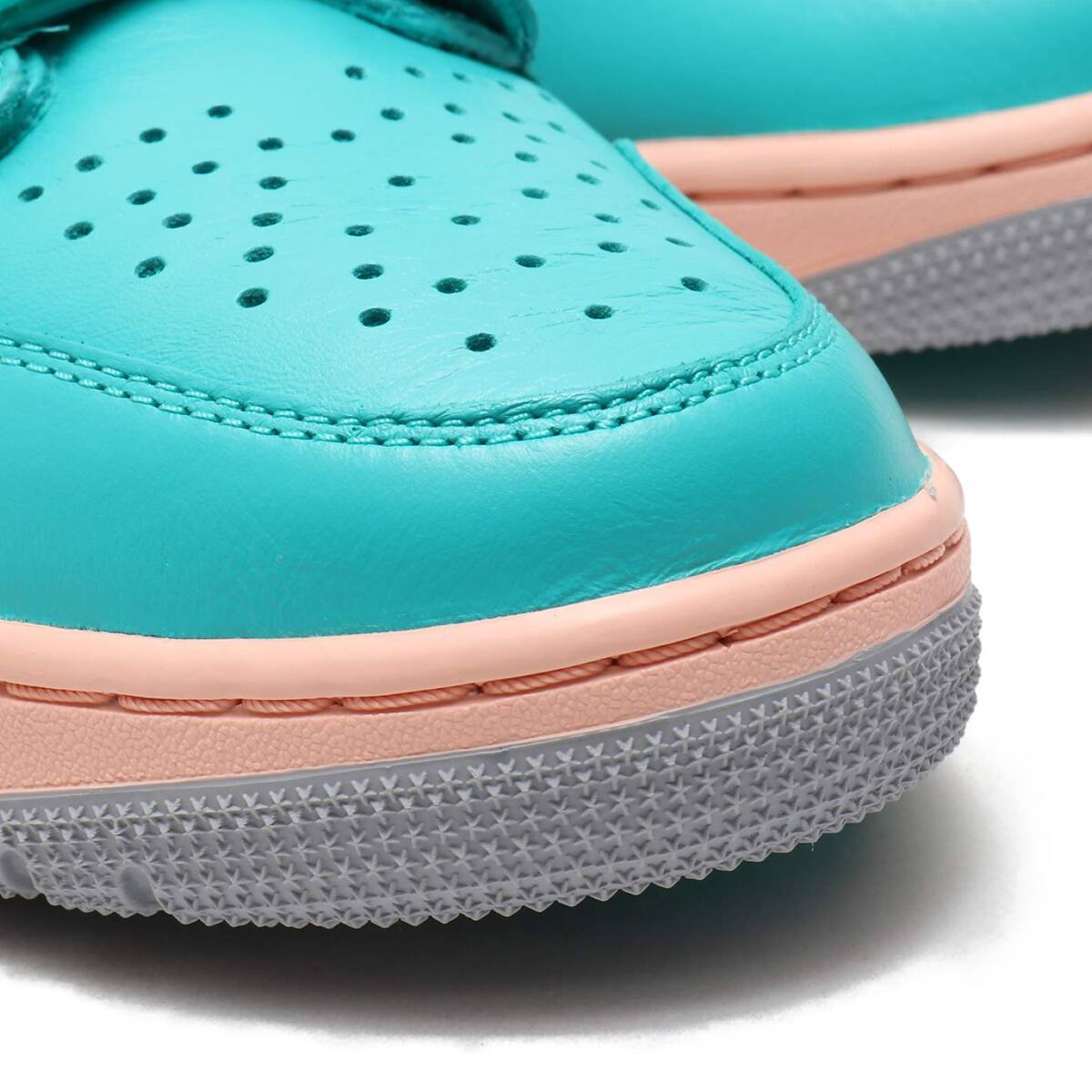 JORDAN BRAND AIR JORDAN LEGACY 312  HYPER JADE/BRIGHT BLUE-ARCTIC ORANGEの画像