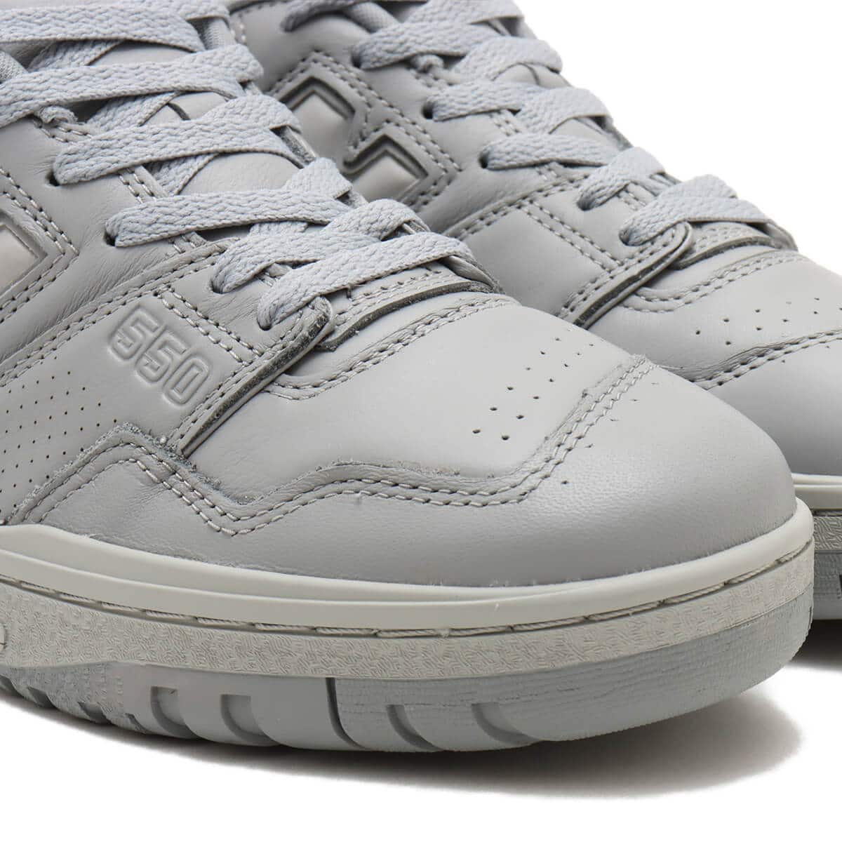 New Balance BB550MCB GRAY の画像