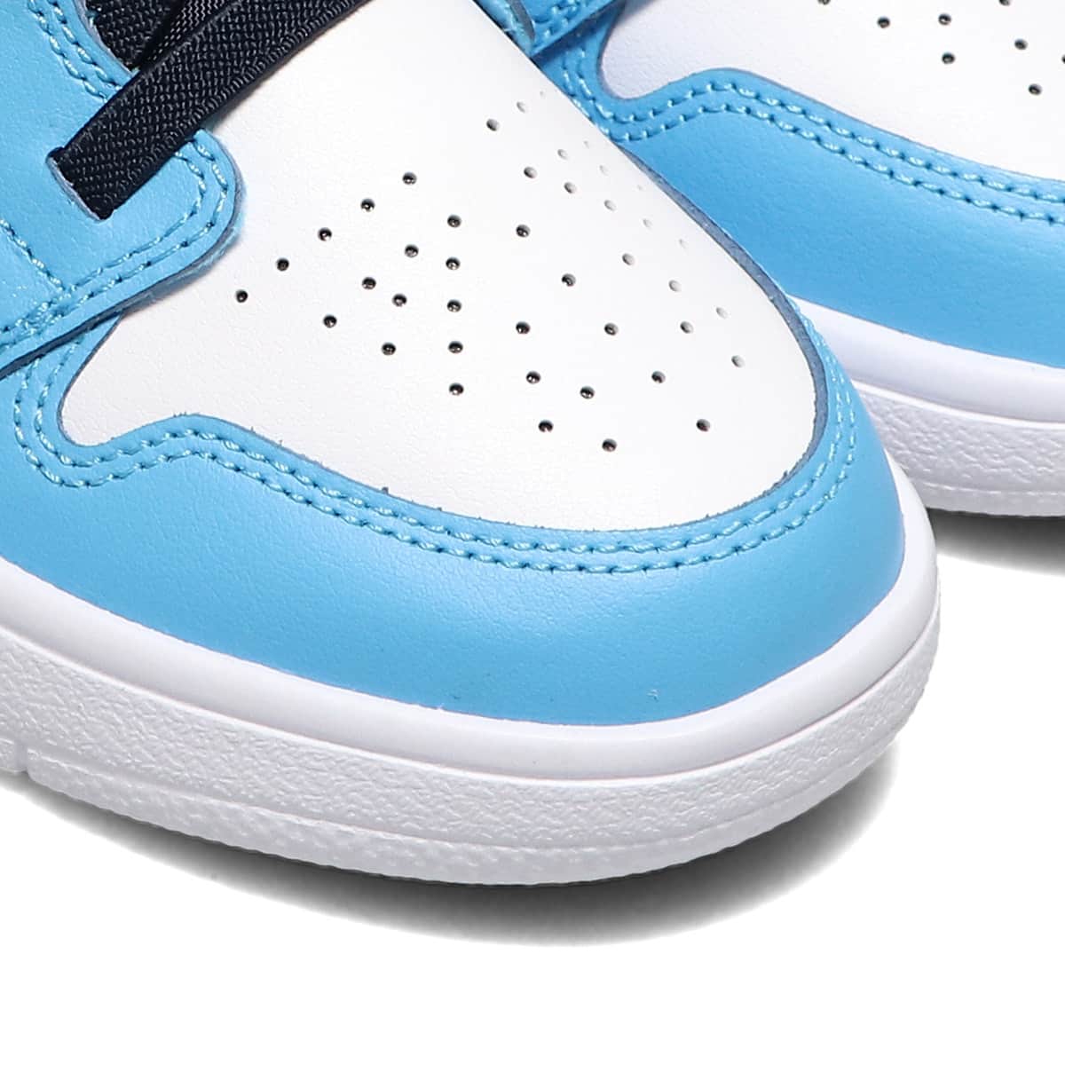 JORDAN BRAND JORDAN 1 LOW ALT (PS) WHITE/DK POWDER BLUE-OBSIDIAN 21FA-Iの画像
