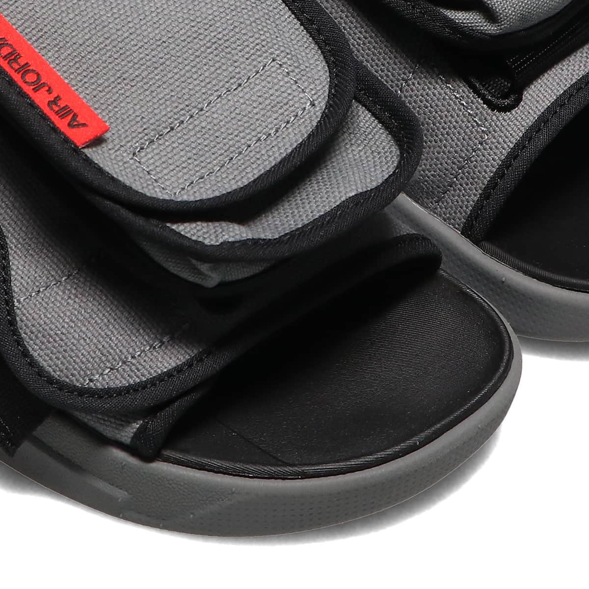 JORDAN BRAND JORDAN LS SLIDE SMOKE GREY/UNIVERSITY RED-BLACK-WHITE 21SU-Iの画像