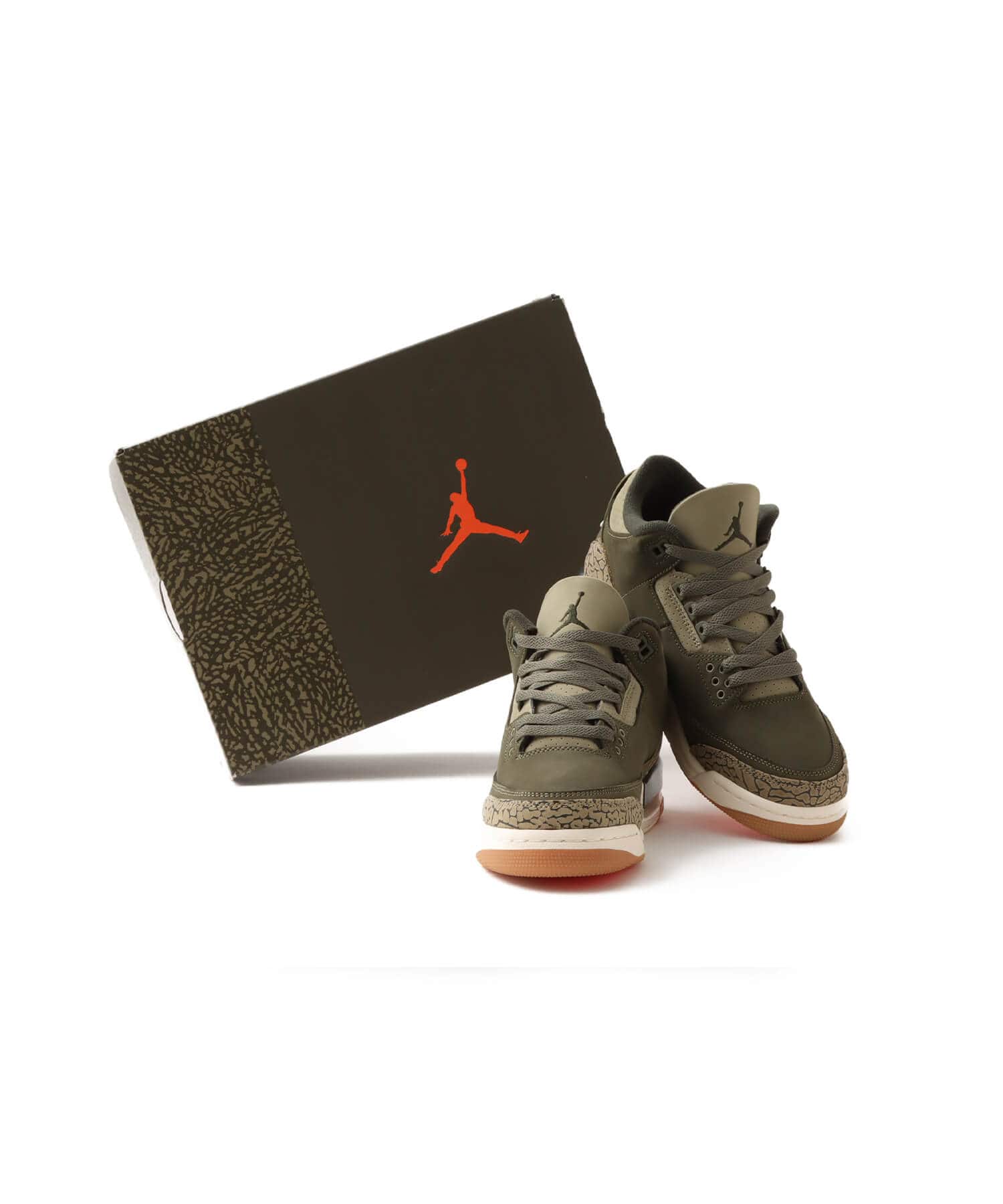 JORDAN BRAND AIR JORDAN 3 RETRO (GS) MEDIUM OLIVE/SEQUOIA-NEUTRAL OLIVE-SAILの画像