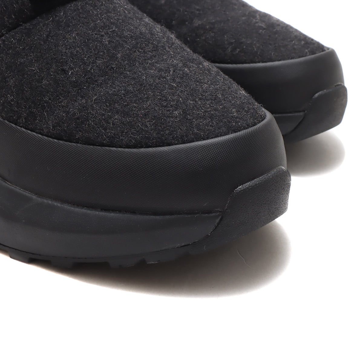 DESCENTE WINTER MOCK BLACK/GRAY 21FW-Iの画像