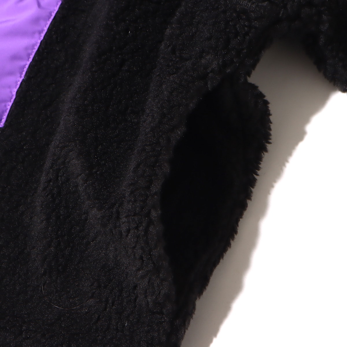 NIKE AS M NK CLUB+ WINTER HZ ANORAK BLACK/ACTION GRAPE/SAIL