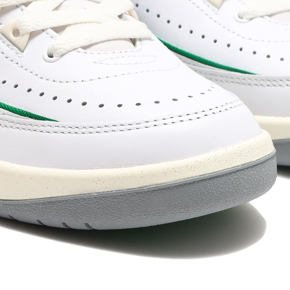 JORDAN BRAND AIR JORDAN 2 RETRO GS WHITE/LUCKY GREEN-SAIL-LT STEEL