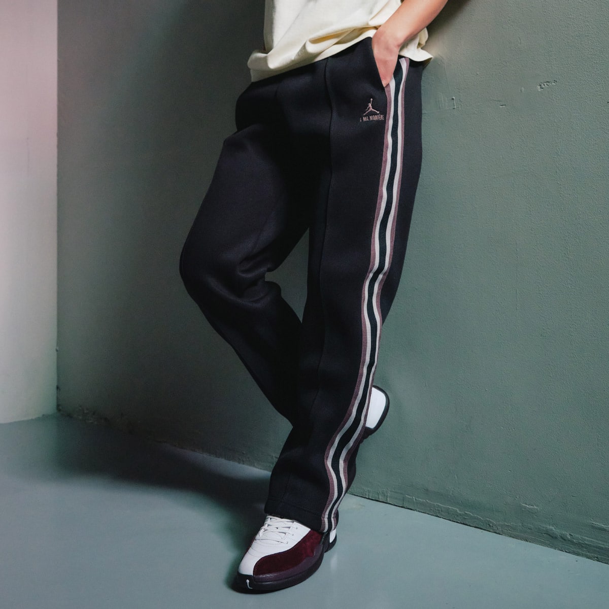 ファッションJordan Brand x A Ma Maniere Track Pant