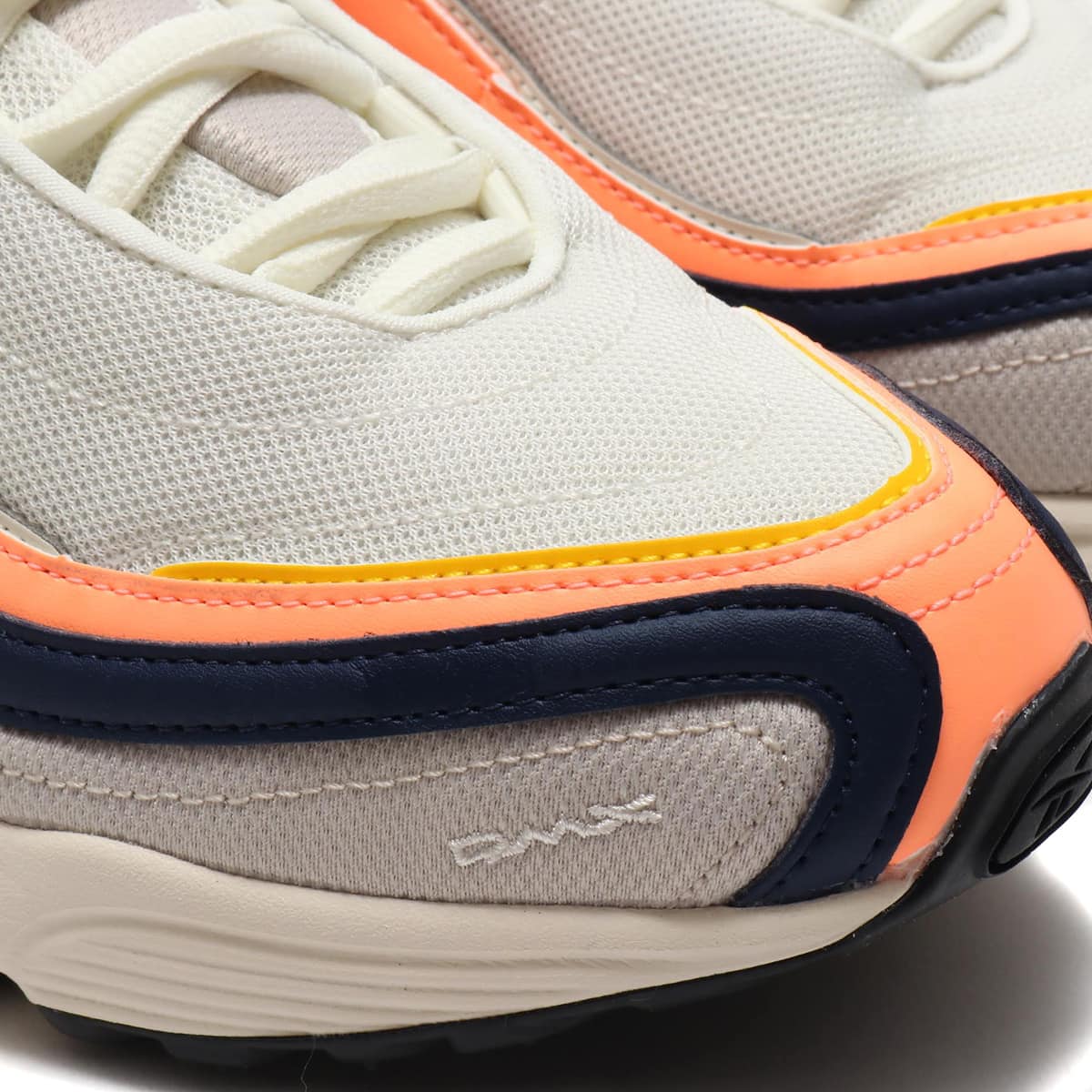 Reebok DAYTONA DMX SC CHALK/SANDSTONE/SUNGLOW/NAVY 19FW-Iの画像