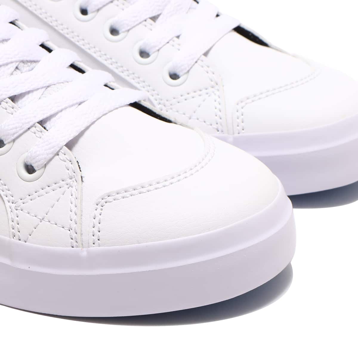 DC SHOES Ws CHELSEA PLUS SE SN WHITE/BLACK PRINT 23SS-Iの画像
