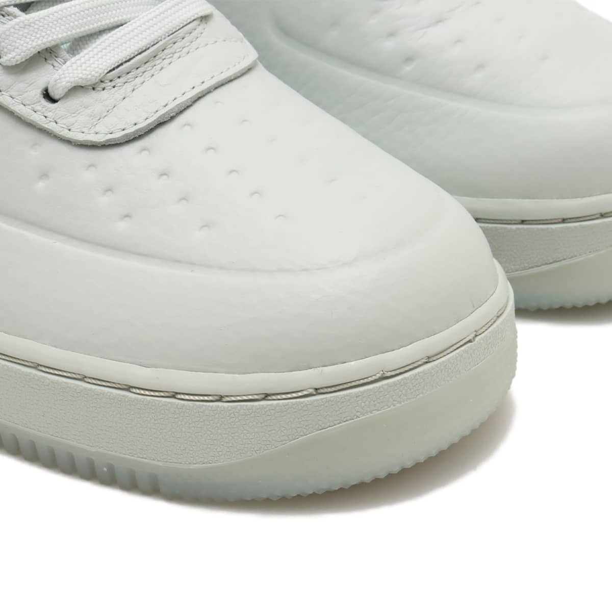 NIKE AIR FORCE 1 '07 PRO-TECH WP LIGHT SILVER/LIGHT SILVER-CLEARの画像