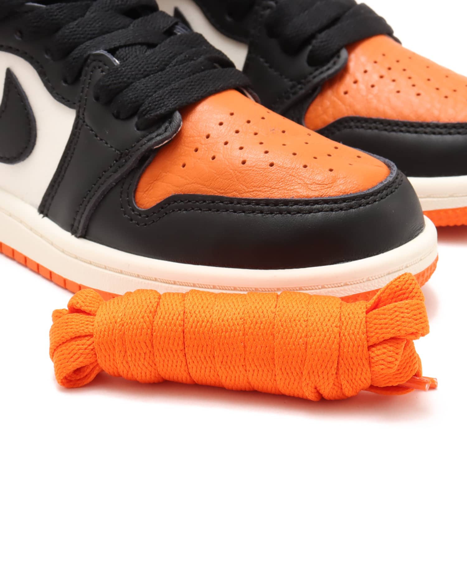 JORDAN BRAND JORDAN 1 RETRO HIGH OG (PS) BLACK/BLACK-SAIL-STARFISHの画像