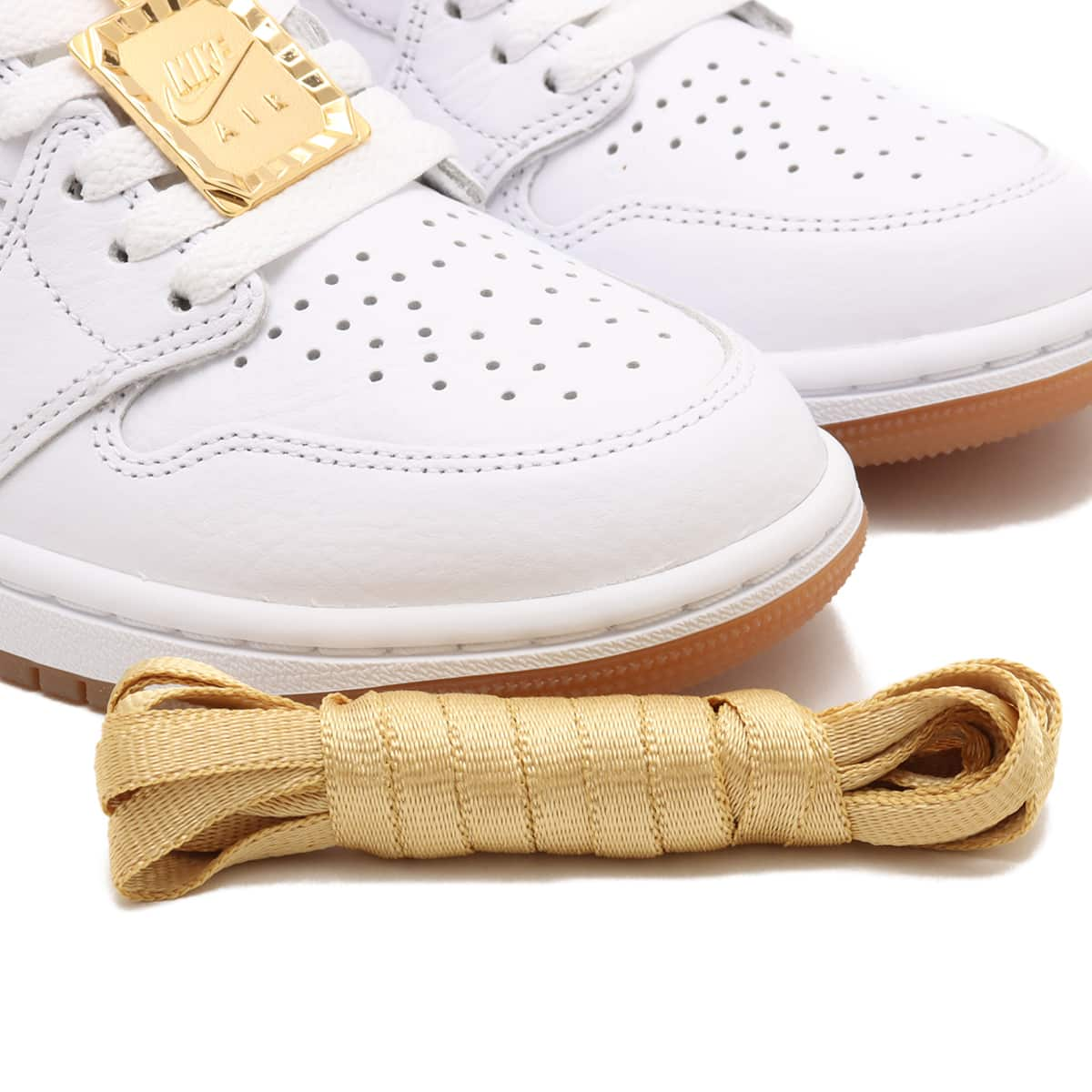 JORDAN BRAND WMNS AIR JORDAN 1 RETRO HI OG WHITE/METALLIC GOLD-GUM ...