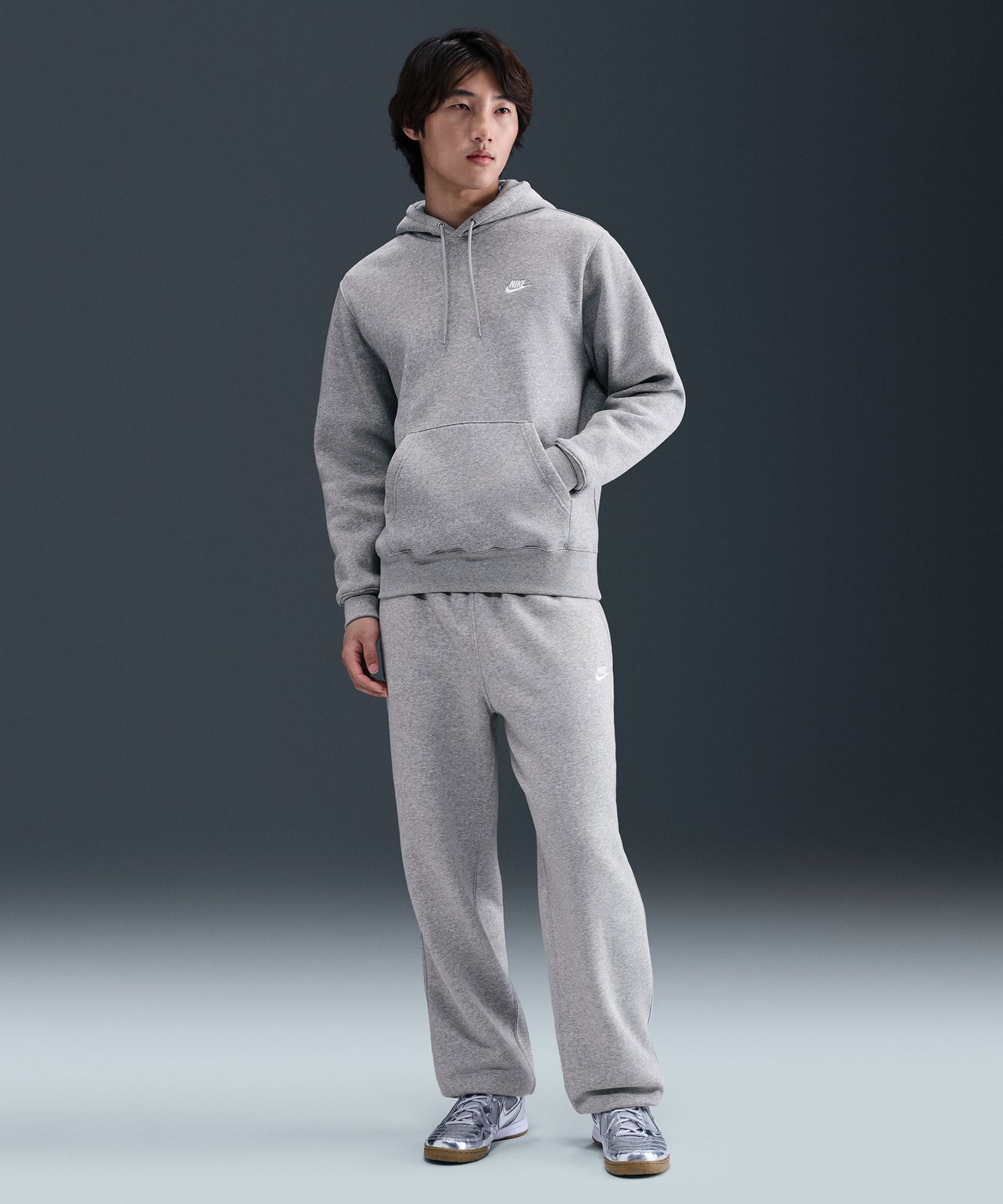 NIKE AS M NK CLUB BB PO HOODIE DK GREY HEATHER/LT SMOKE GREY/WHITEの画像
