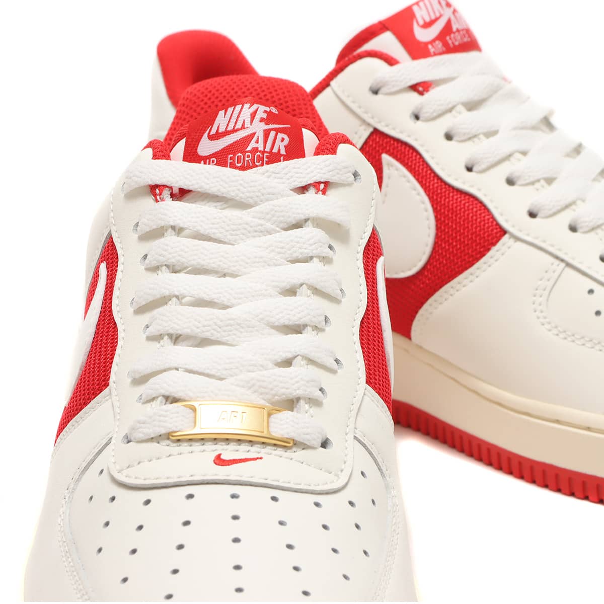 US8260cmカラーNIKE AIR FORCE 1 MID 07 RED SUEDE 26.0cm