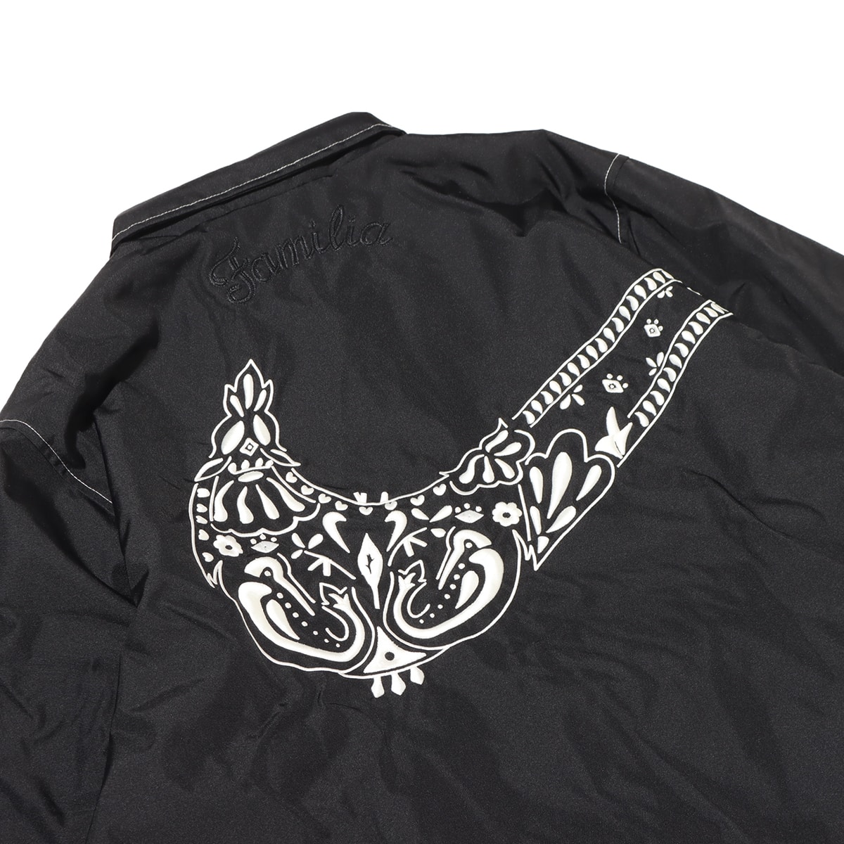 が知りたいですNike Día De Muertos Men's Coach Jacket