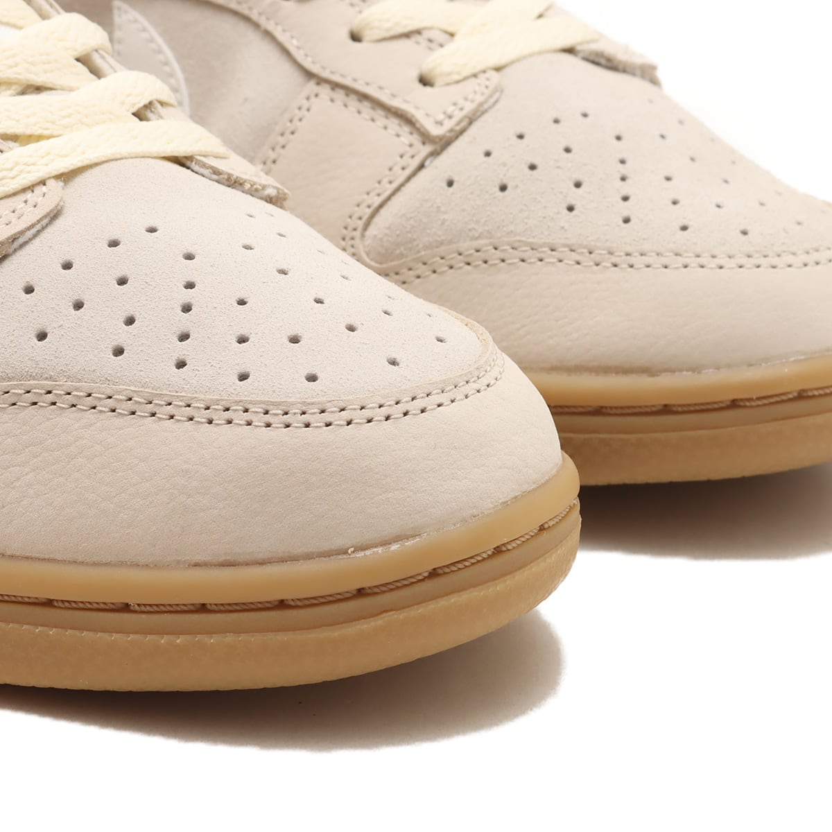 NIKE W DUNK LOW SE LT OREWOOD BRN/SAIL-GUM LIGHT BROWN