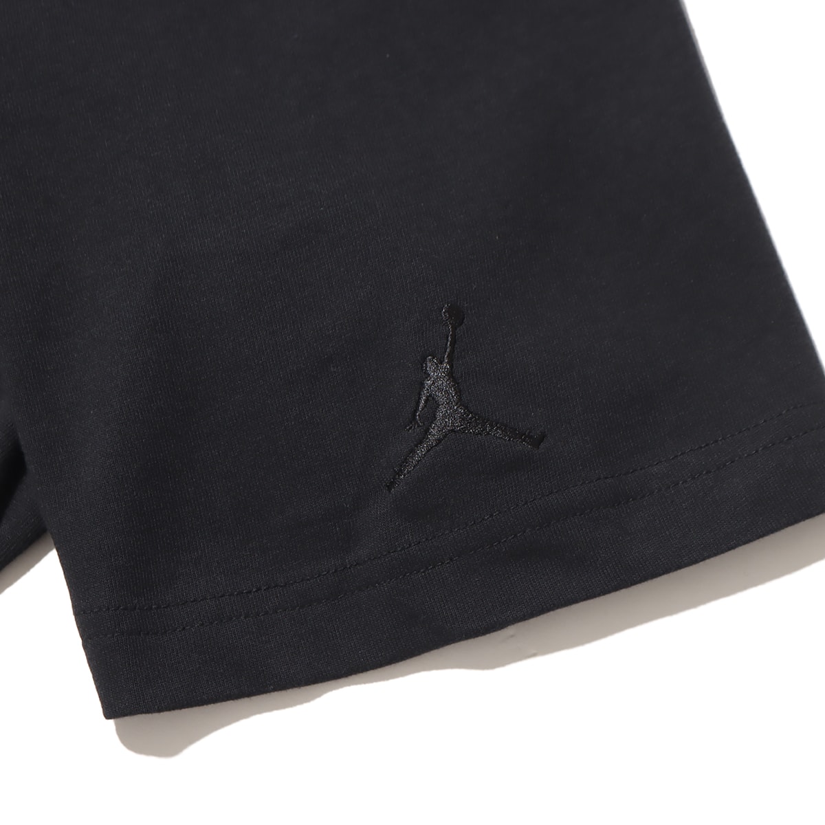 JORDAN BRAND M J JB SS TEE SOLID BLACK 23FA-Sの画像